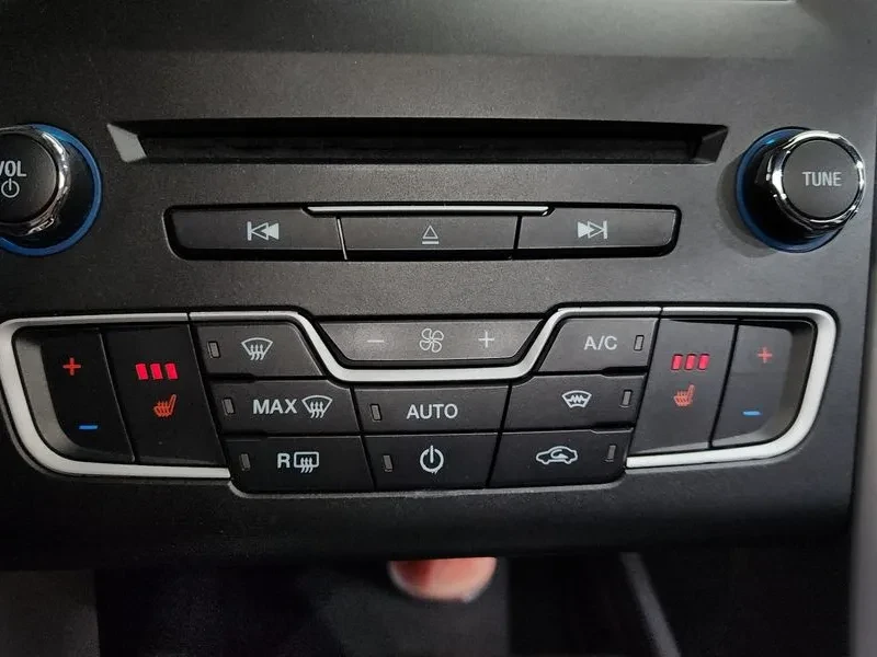 Ford Mondeo 2.0 TDCI, снимка 17 - Автомобили и джипове - 53724462