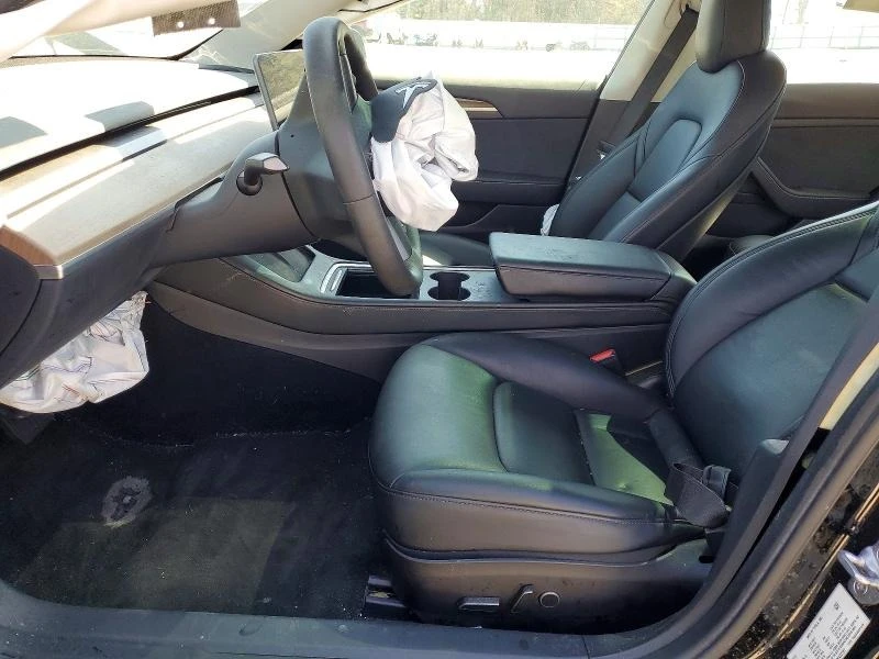 Tesla Model 3, снимка 7 - Автомобили и джипове - 54691191