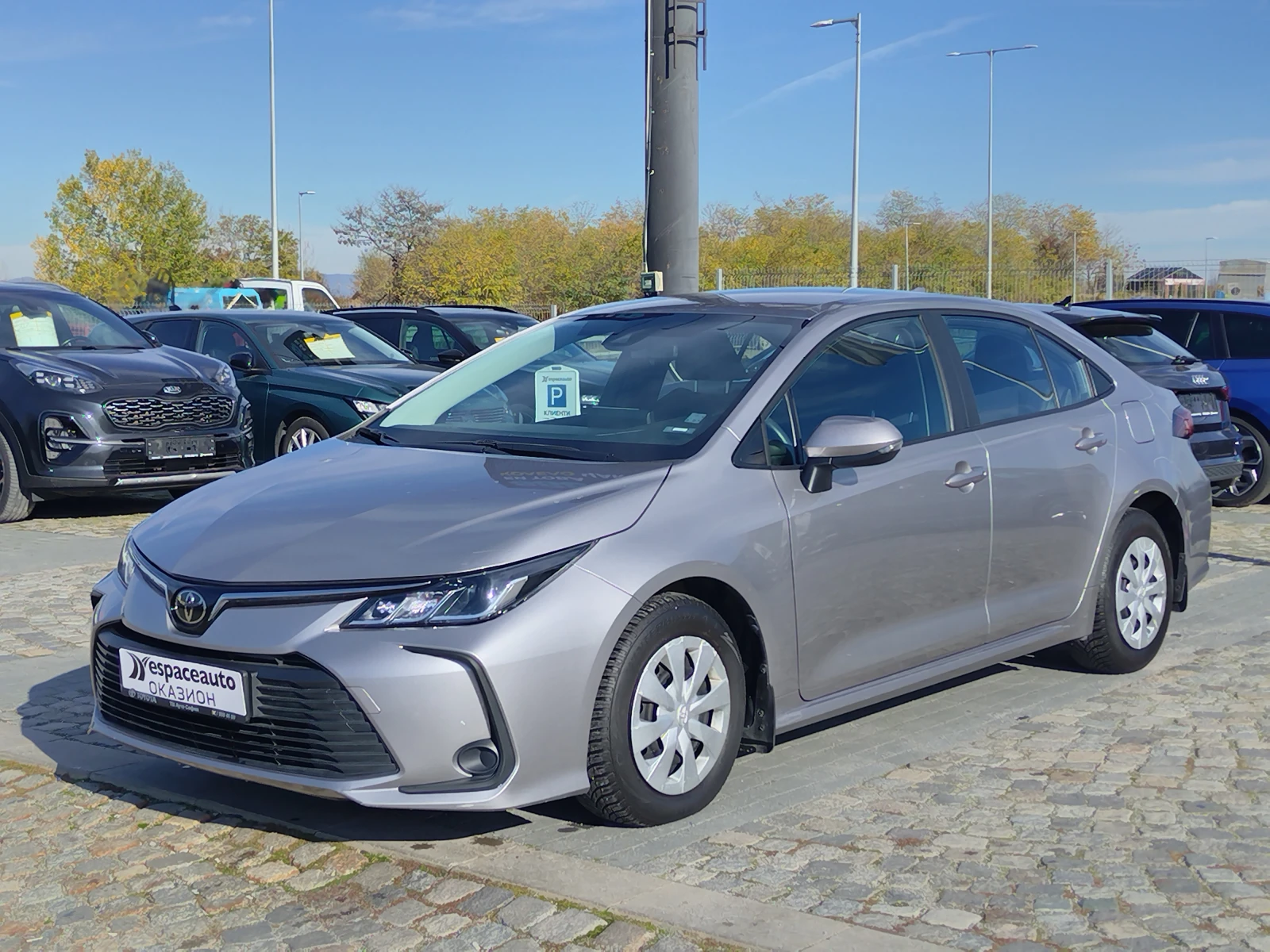 Toyota Corolla 1.5/125к.с/ COMFORT, снимка 1