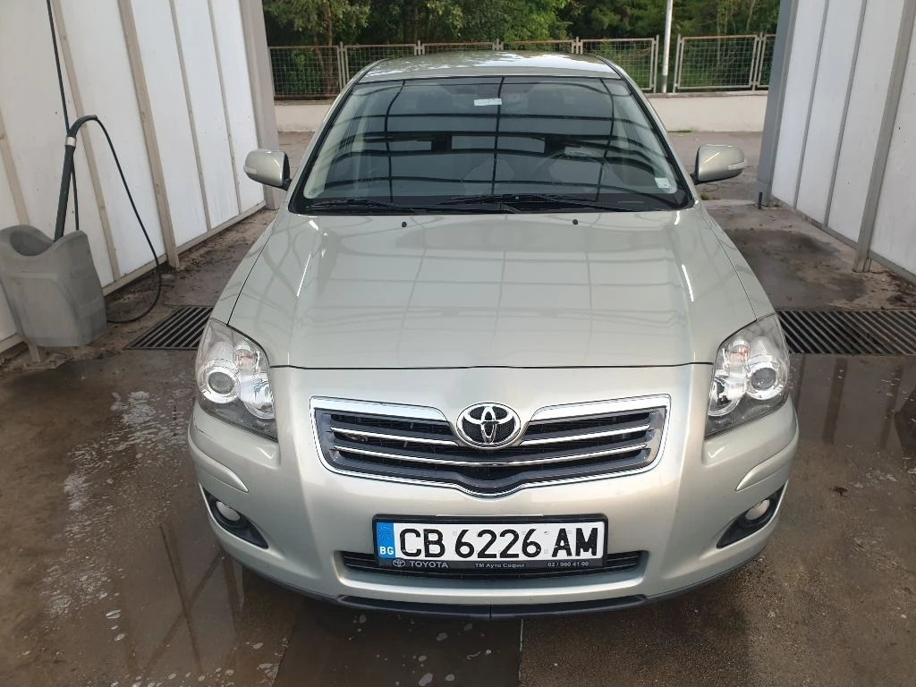 Toyota Avensis 2.2 D4D 150 к.с. - изображение 6