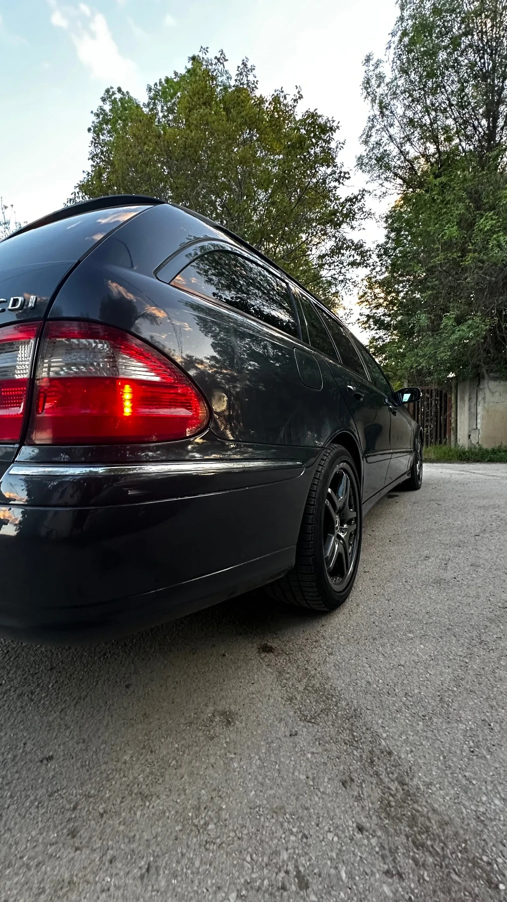Mercedes-Benz E 270 CDI - изображение 5