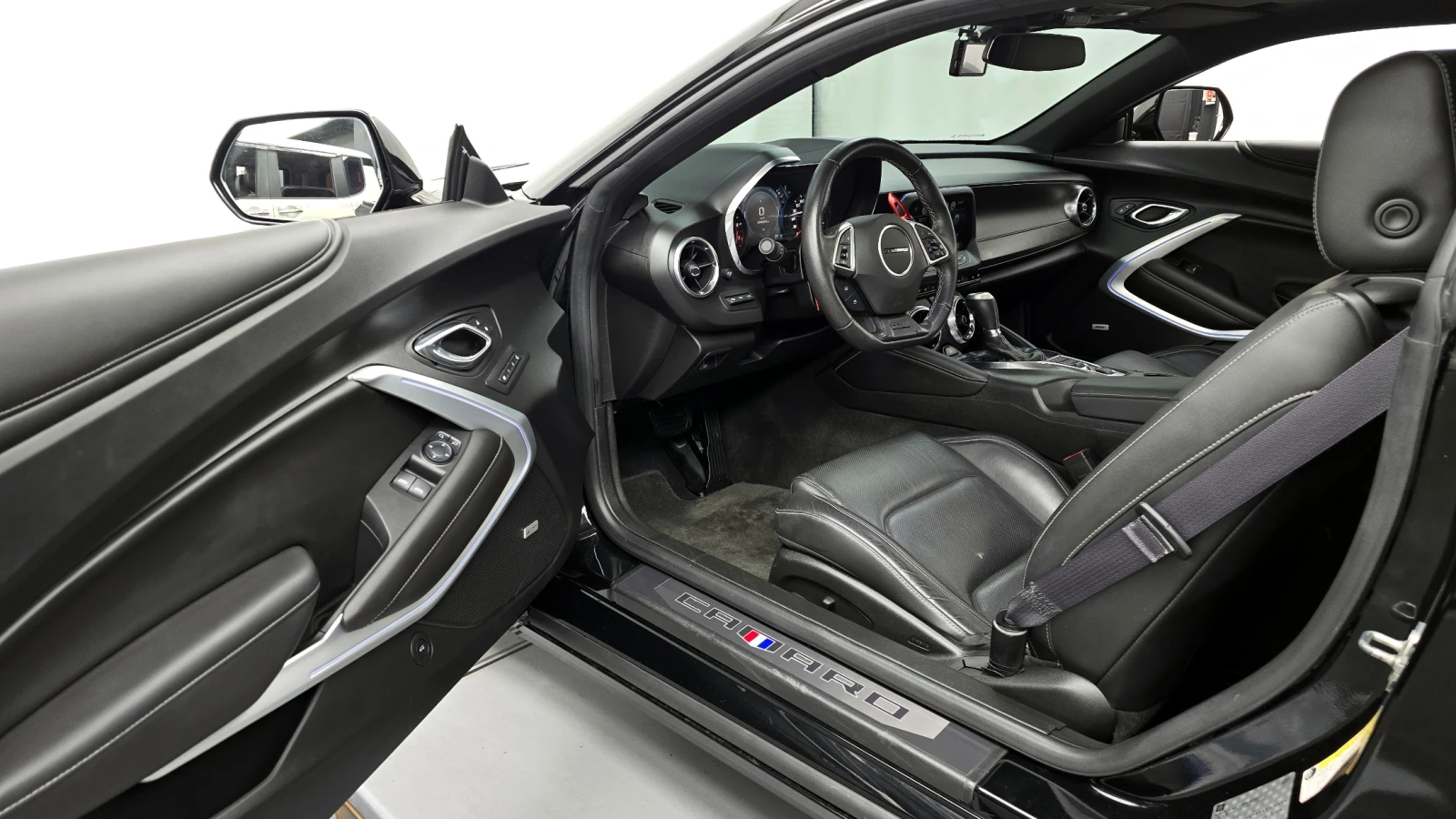 Chevrolet Camaro S6 6.2 V8 | Mobile.bg   10