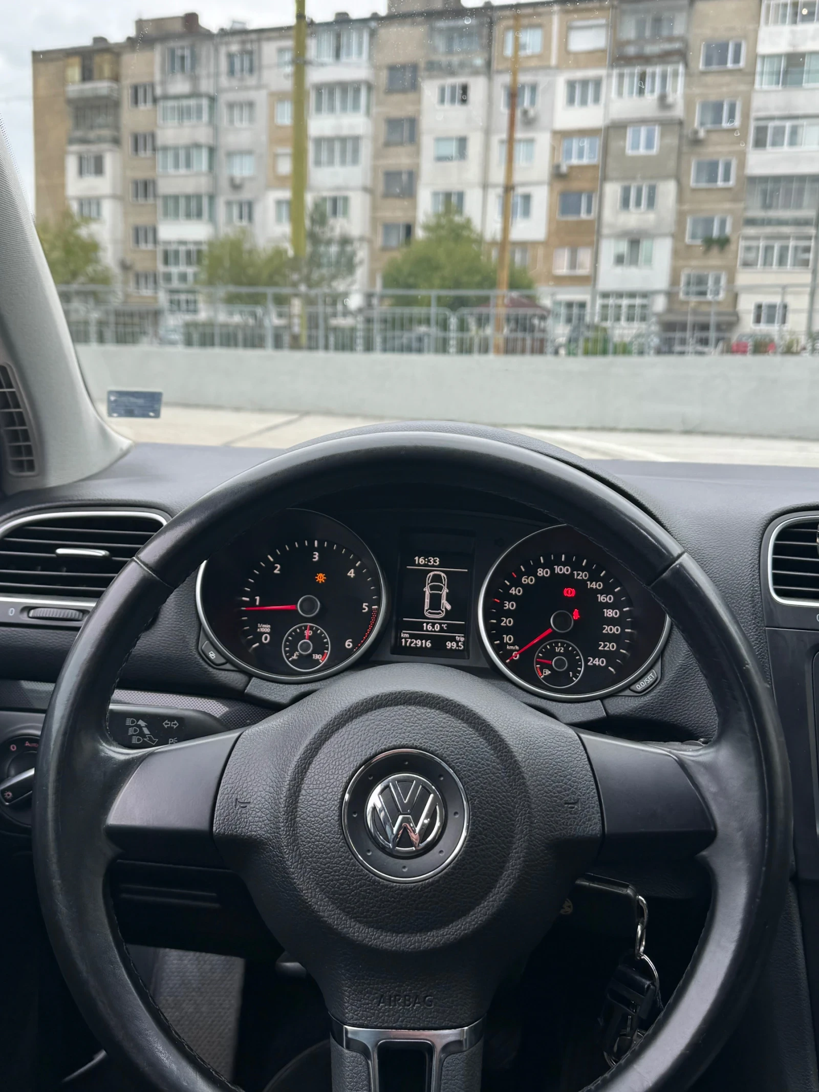 VW Golf  - изображение 10