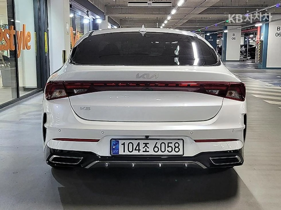 Kia K5 2.0 LPi - ФАБРИЧНО ЛИЗИНГ БЕЗ ПЪРВОНАЧАЛНА ВНОСКА - изображение 5