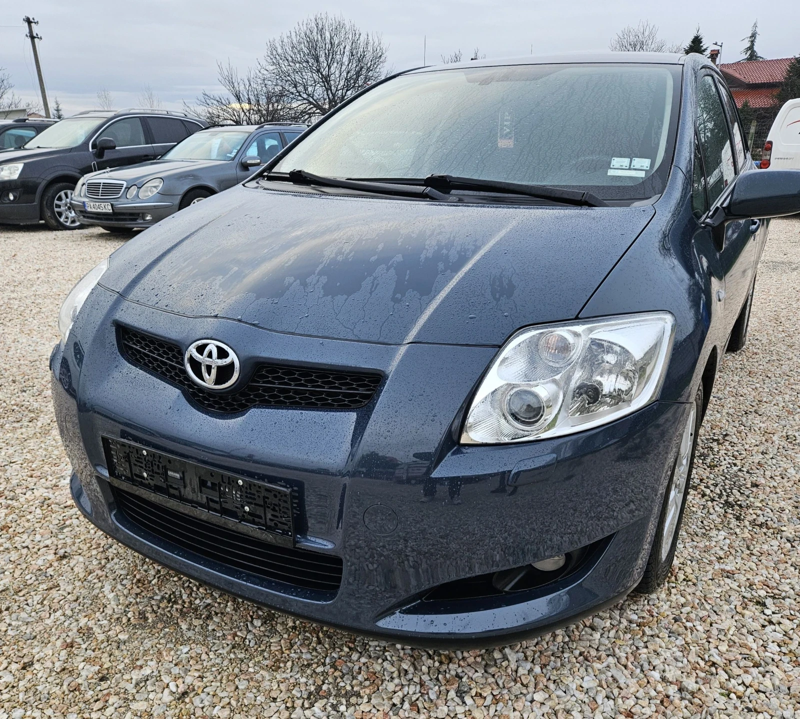 Toyota Auris 2.0 D4D - изображение 3