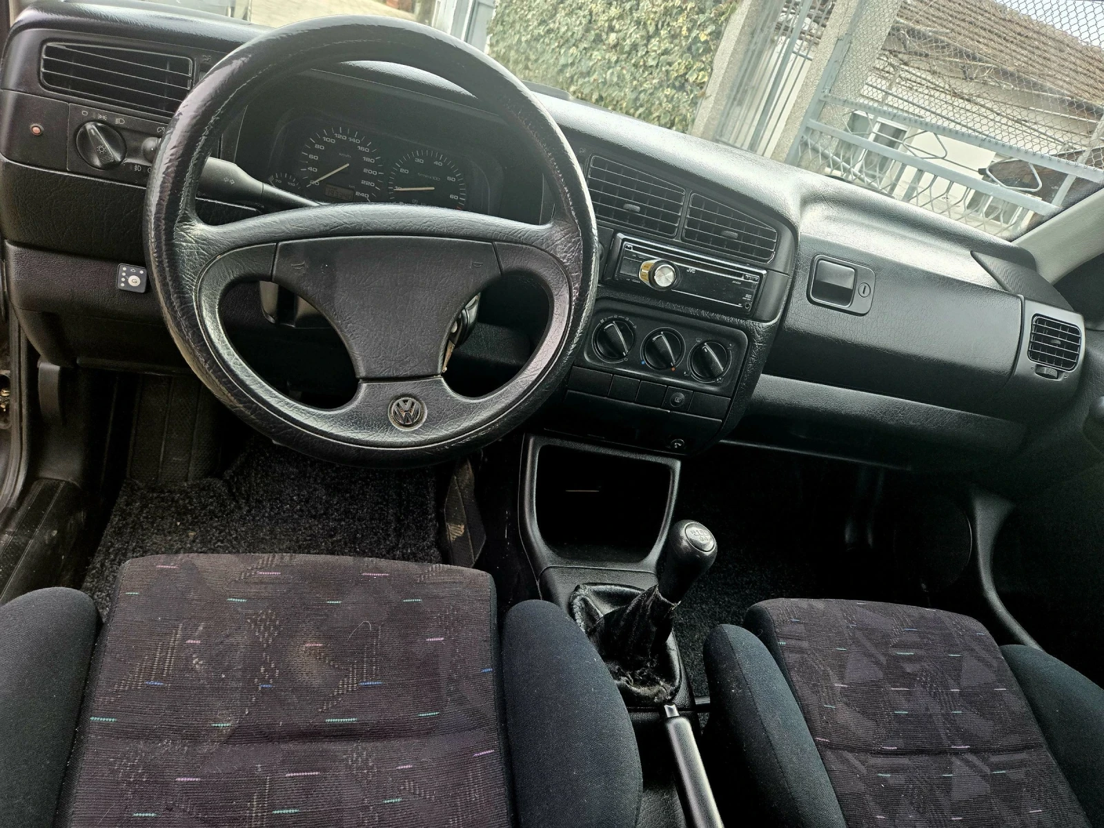 VW Golf 2.0 gti - изображение 9