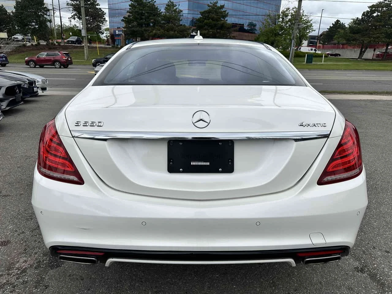 Mercedes-Benz S 550 * CARFAX * Фиксирана цена до БГ * , снимка 3 - Автомобили и джипове - 54060205