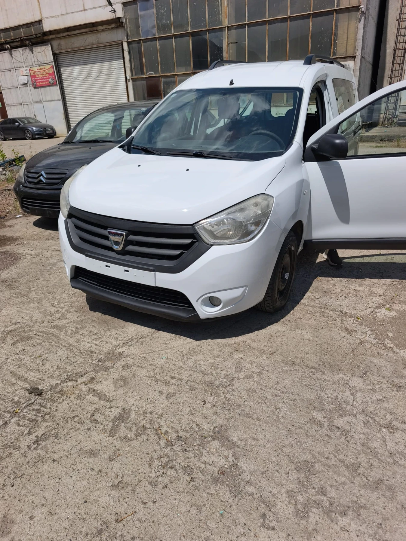 Dacia Dokker, снимка 8 - Автомобили и джипове - 54819904