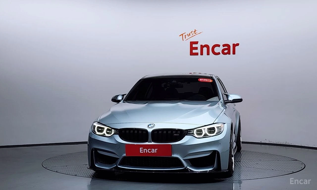 BMW M3 HARMON* KARDON* 360КАМЕРА* ХЕДЪП* , снимка 3 - Автомобили и джипове - 55467322