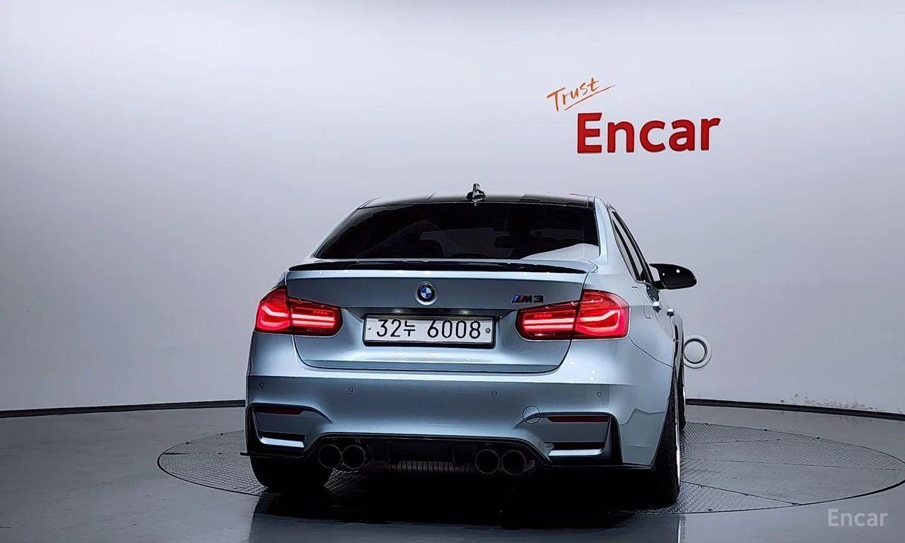 BMW M3 HARMON* KARDON* 360КАМЕРА* ХЕДЪП* , снимка 4 - Автомобили и джипове - 55467322