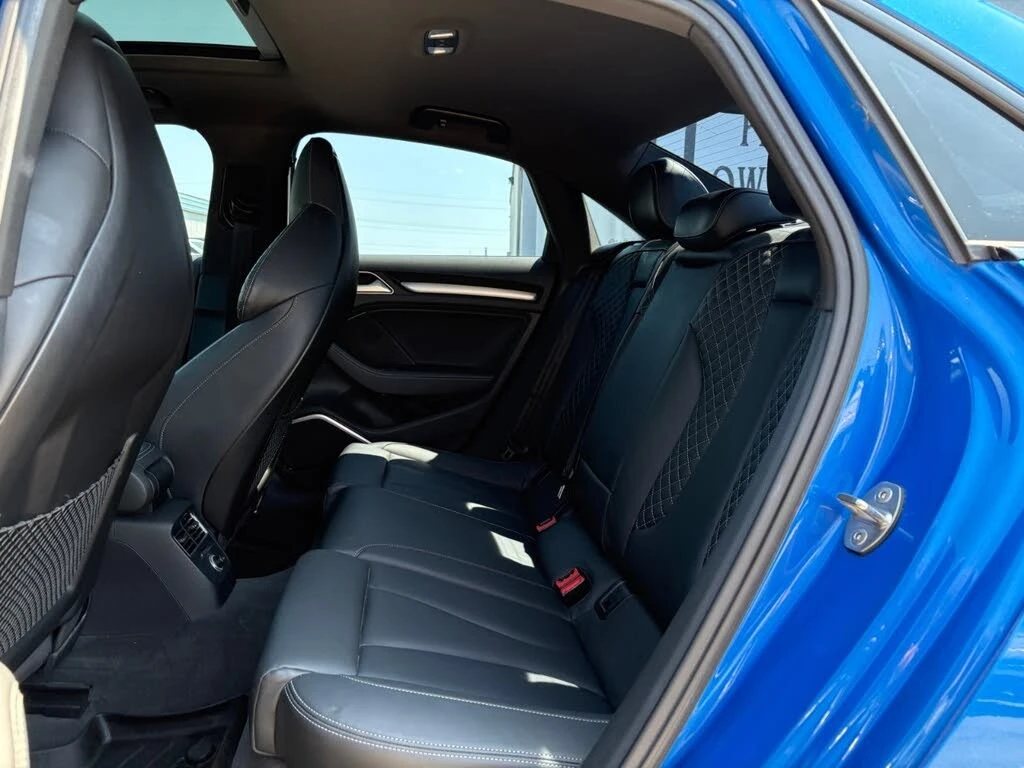 Audi S3 2.0T * Technik * АвтоКредит * (ЦЕНА ДО БГ), снимка 17 - Автомобили и джипове - 55617233