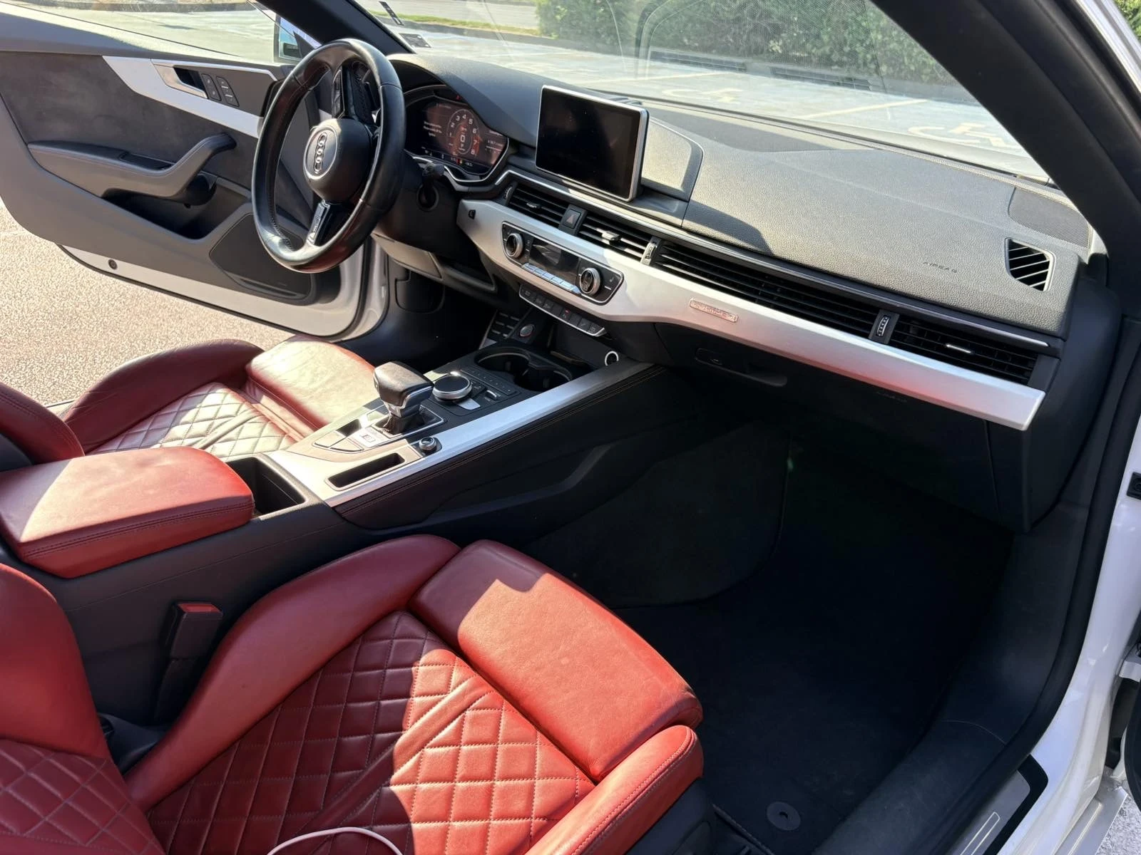 Audi S5, снимка 15 - Автомобили и джипове - 55645646