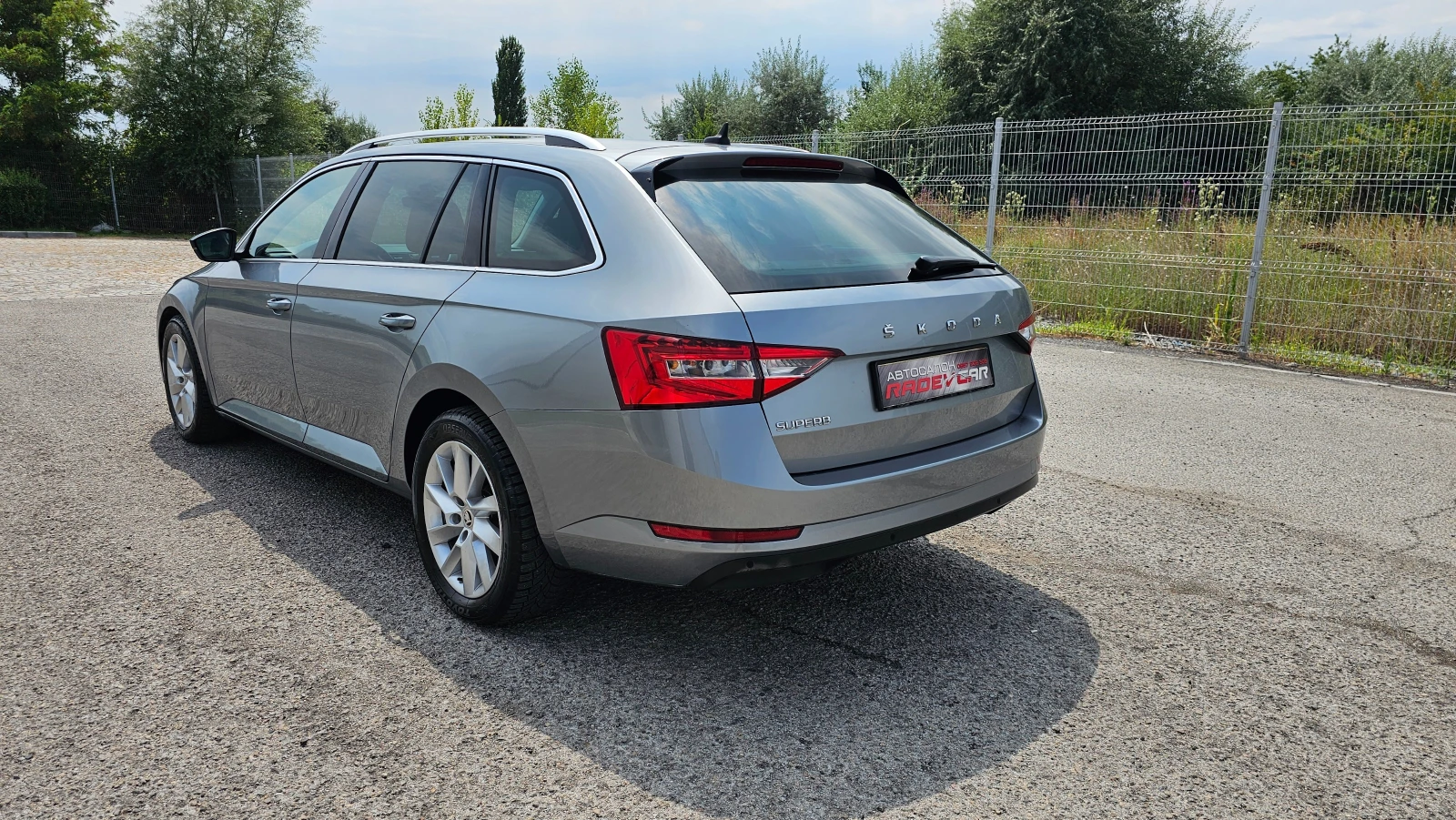 Skoda Octavia 2.0TDI  Avtomatik , снимка 3 - Автомобили и джипове - 55693163