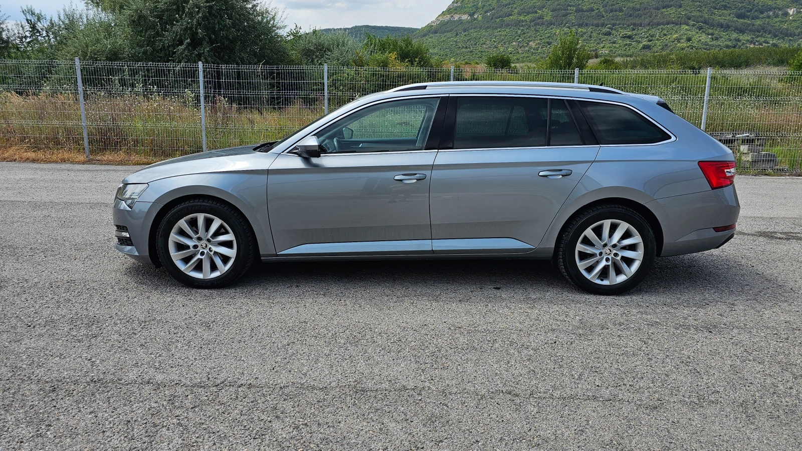 Skoda Octavia 2.0TDI  Avtomatik , снимка 2 - Автомобили и джипове - 55693163