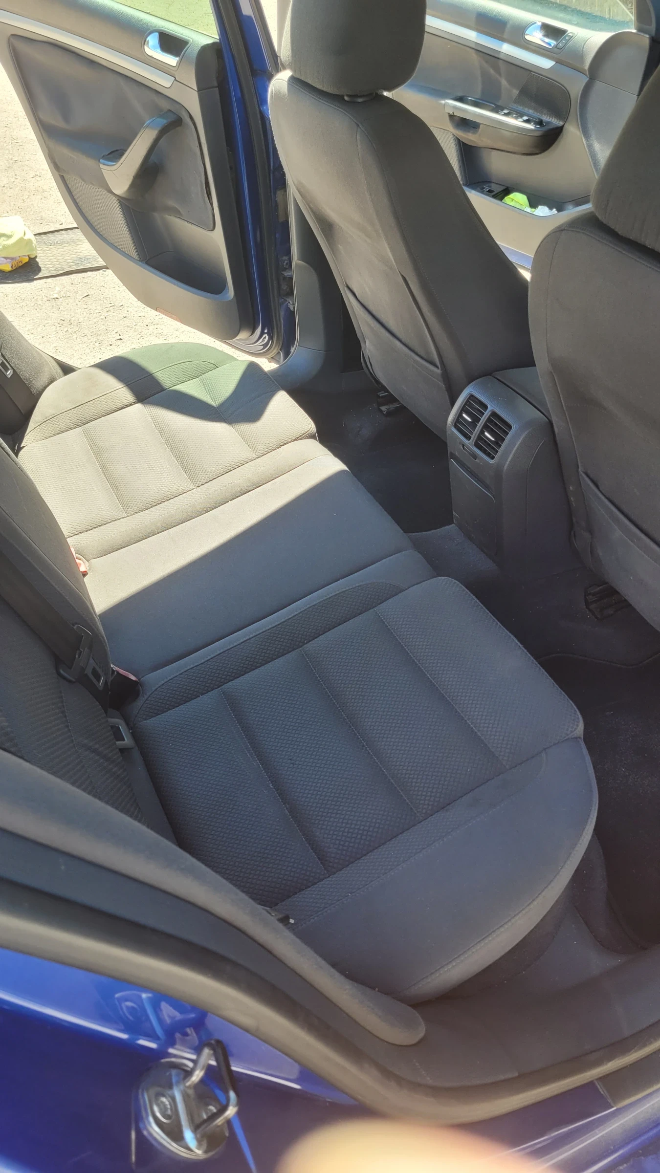 VW Golf 5, снимка 11 - Автомобили и джипове - 55753338