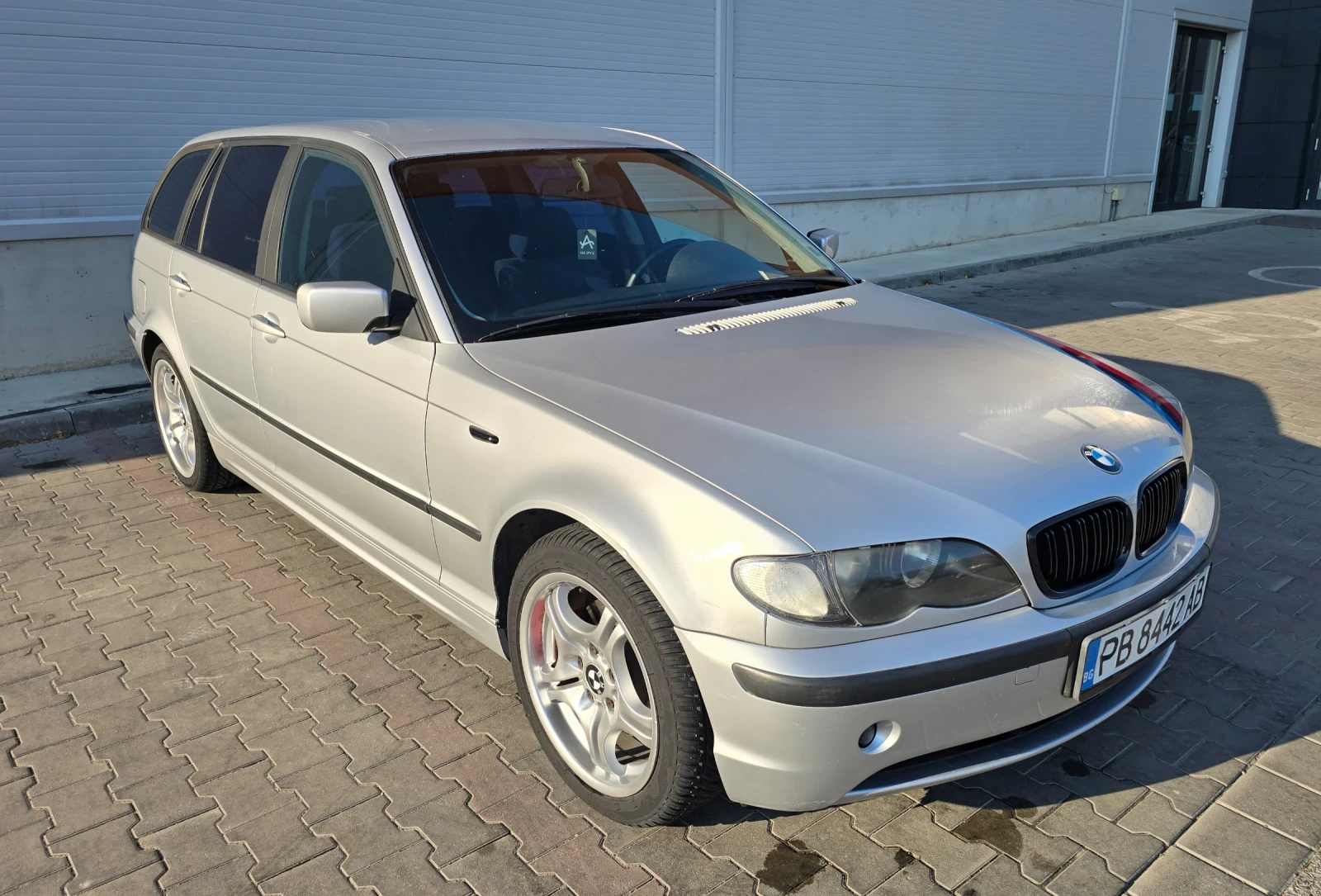 BMW 320, снимка 2 - Автомобили и джипове - 55827001