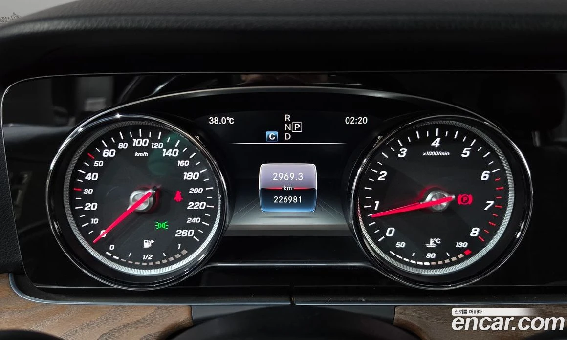 Mercedes-Benz E 300 E300 4MATIC Exclusive Standard | Mobile.bg � ����������� 8
