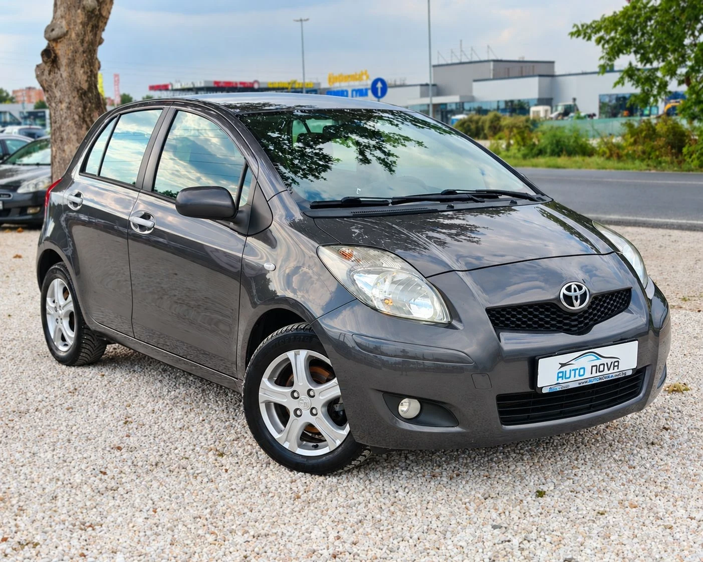 Toyota Yaris 1.4 90 К.С. ДИЗЕЛ! 