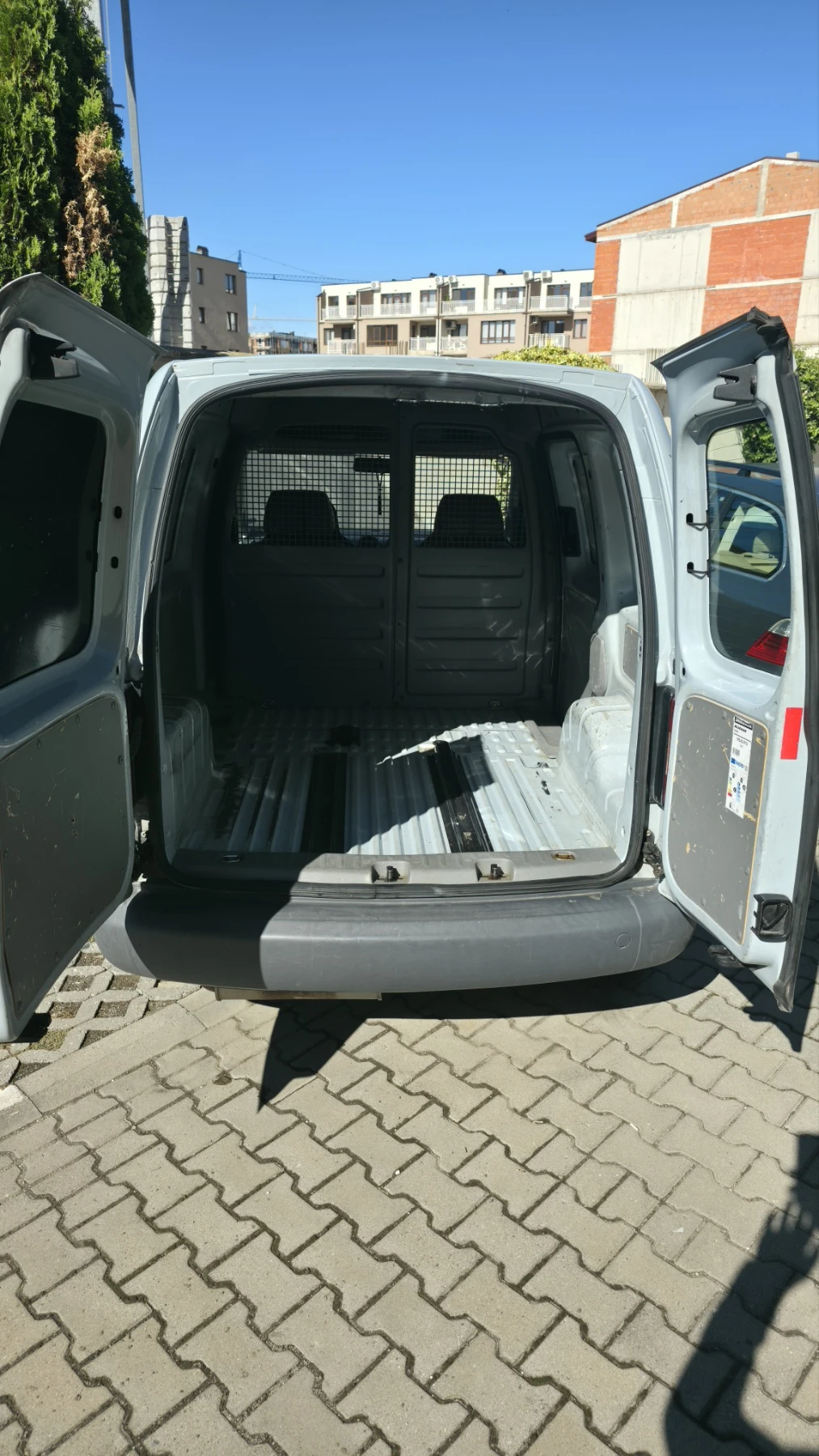VW Caddy 2.0 Ecofuel �����/��� | Mobile.bg � ����������� 10