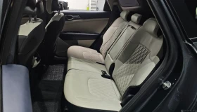 Kia Sportage 2.0 DIESEL AWD /SIGNA GRAVITY / 360 КАМЕРИ /ОБДУХ/, снимка 16