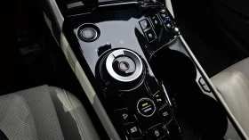 Kia Sportage 2.0 DIESEL AWD /SIGNA GRAVITY / 360 КАМЕРИ /ОБДУХ/, снимка 14