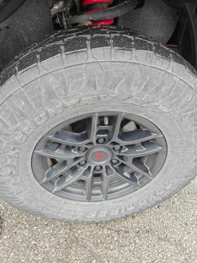 Toyota Tacoma * 4x4 Double Cab SB * CARFAX *  - 55900 лв. / 28581.22 € - 85109152 7