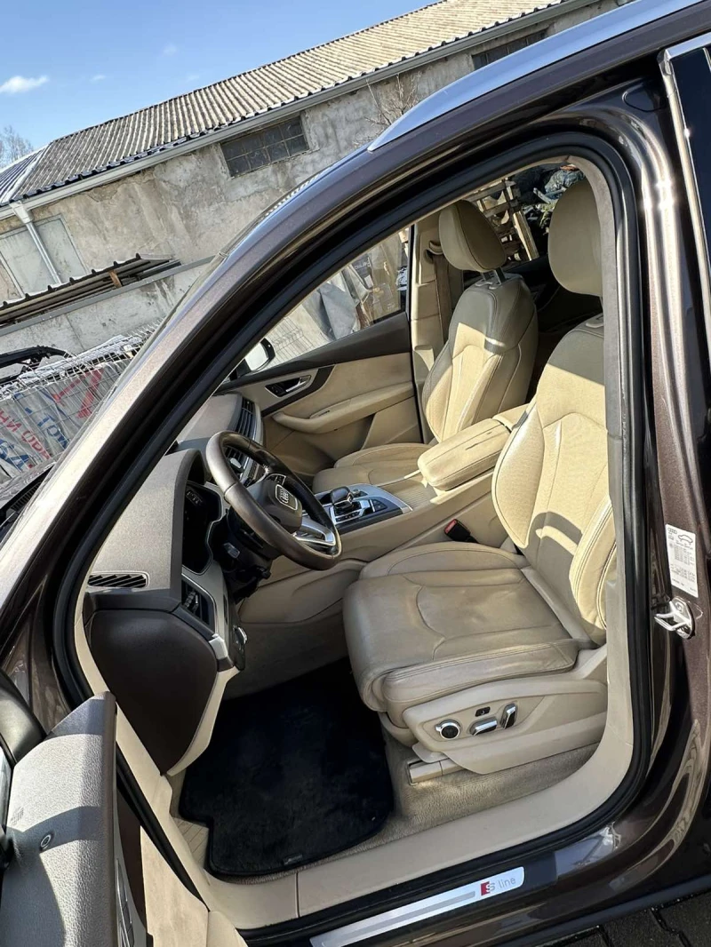 Audi Q7, снимка 13 - Автомобили и джипове - 51416737