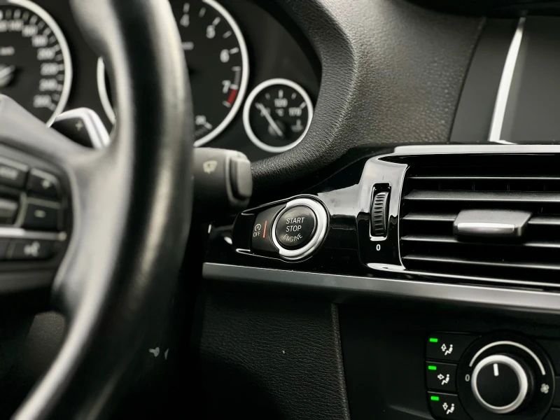 BMW X4 * SPORT PACKAGE* НАПЪЛНО ОБСЛУЖЕНА* , снимка 11 - Автомобили и джипове - 49859595