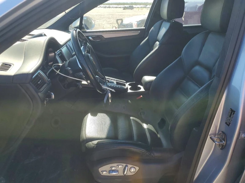 Porsche Macan TURBO* CARFAX* АВТОЛИЗИНГ, снимка 7 - Автомобили и джипове - 53414105