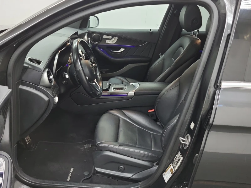 Mercedes-Benz GLC 300 AMG-Line * Без забележки * CARFAX * , снимка 10 - Автомобили и джипове - 53502115