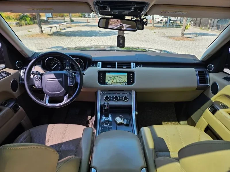 Land Rover Range Rover Sport 3.0D, снимка 16 - Автомобили и джипове - 54500571