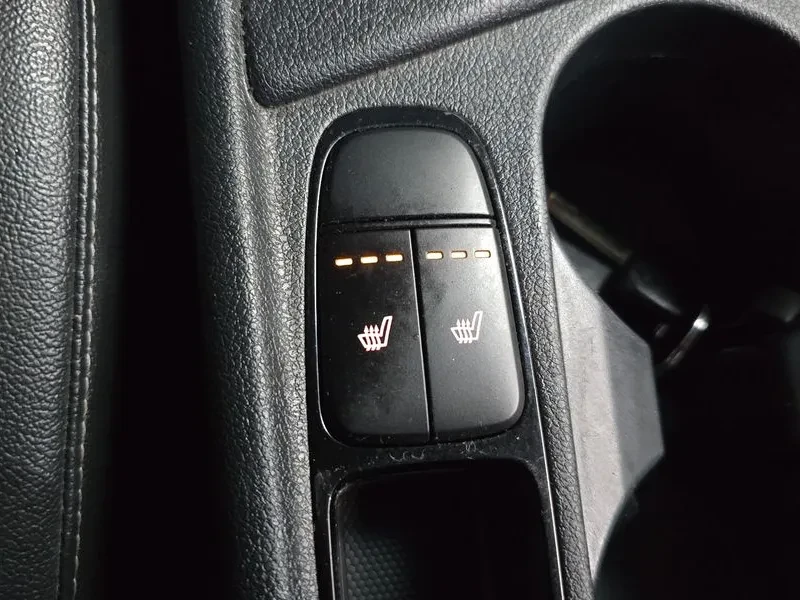 Kia Niro LUXURY ПОДГРЕВ* КАМЕРА* ПАРКТРОНИК* НАВИГАЦИЯ, снимка 17 - Автомобили и джипове - 56655710