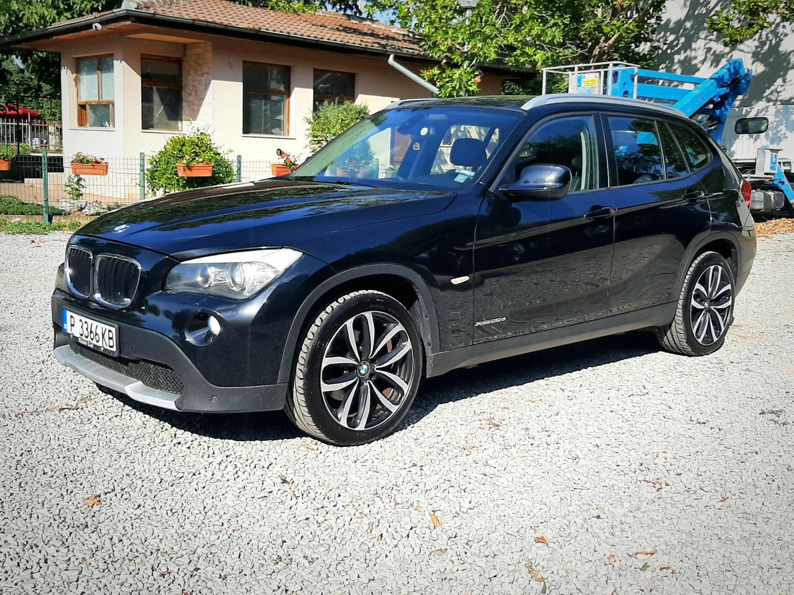 BMW X1 2.0X-Drive * НАВИГАЦИЯ* КОЖА*  - [1] 