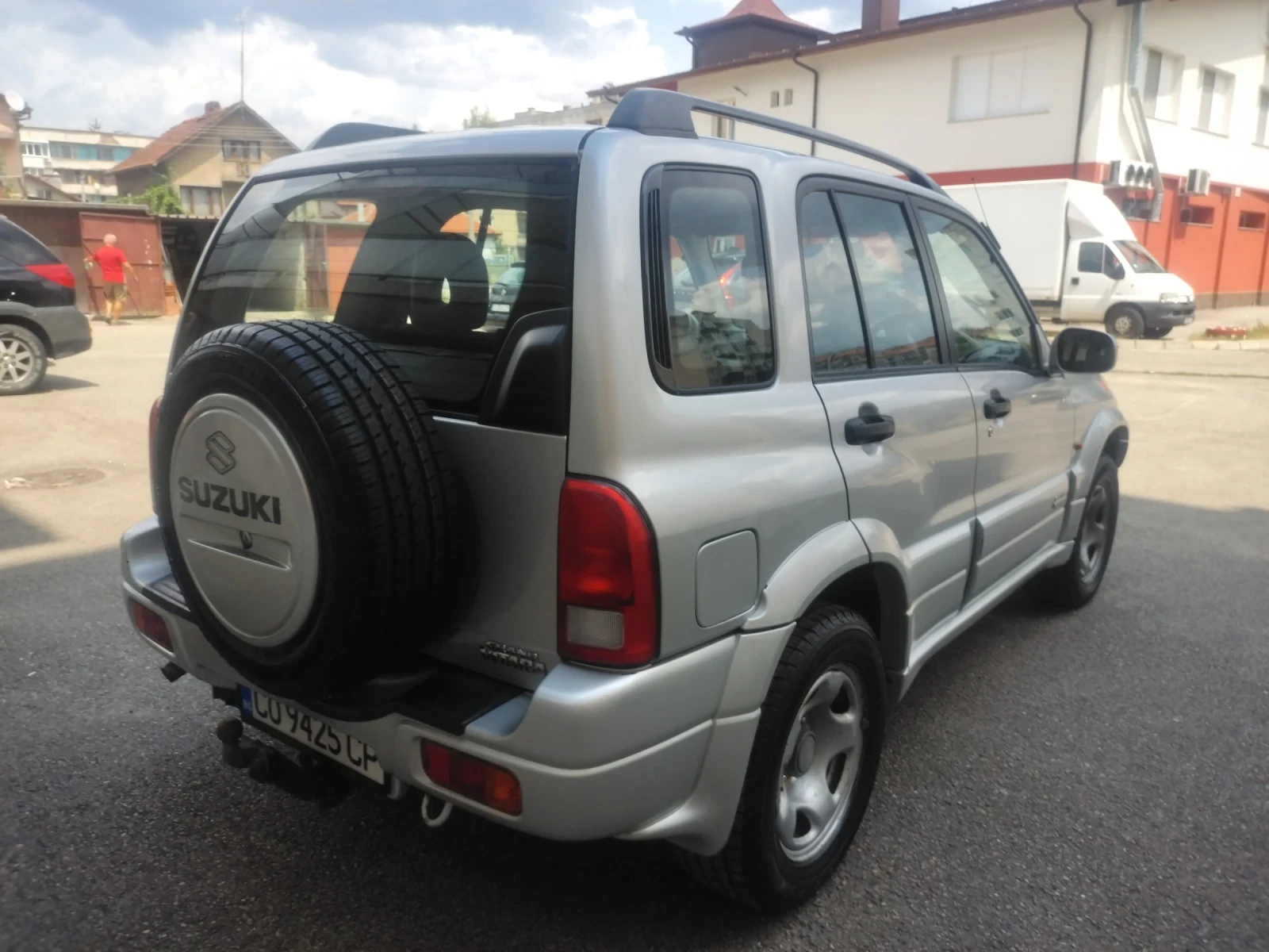 Suzuki Grand vitara 2.0 - изображение 3