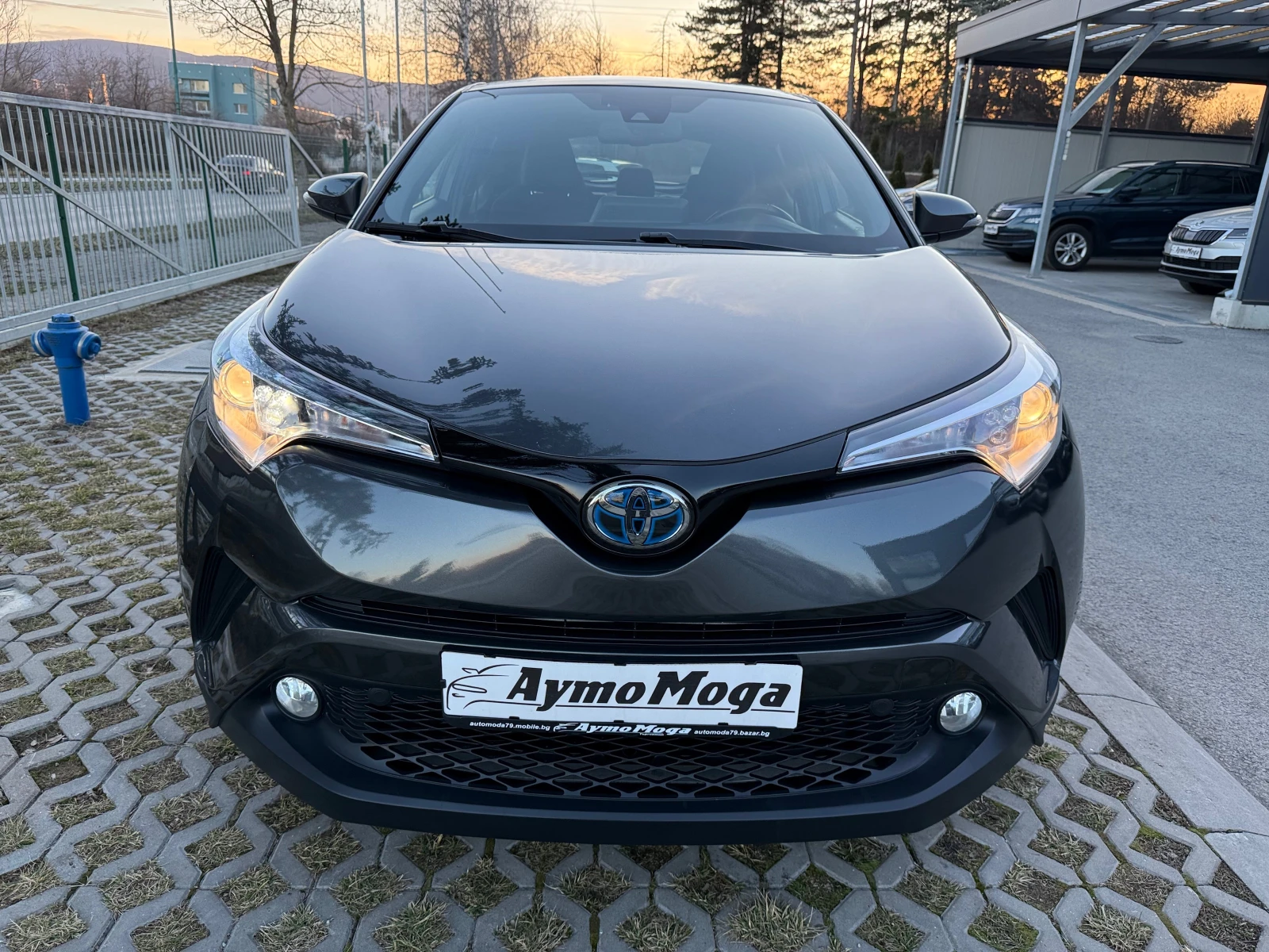 Toyota C-HR 1.8 HYBRID - изображение 2