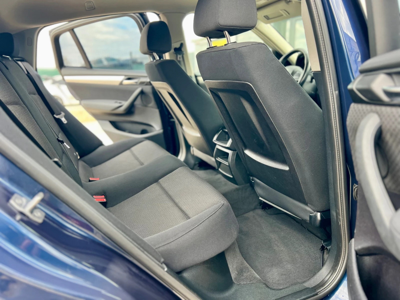 BMW X4 * SPORT PACKAGE* НАПЪЛНО ОБСЛУЖЕНА*  | Mobile.bg — изображение 14