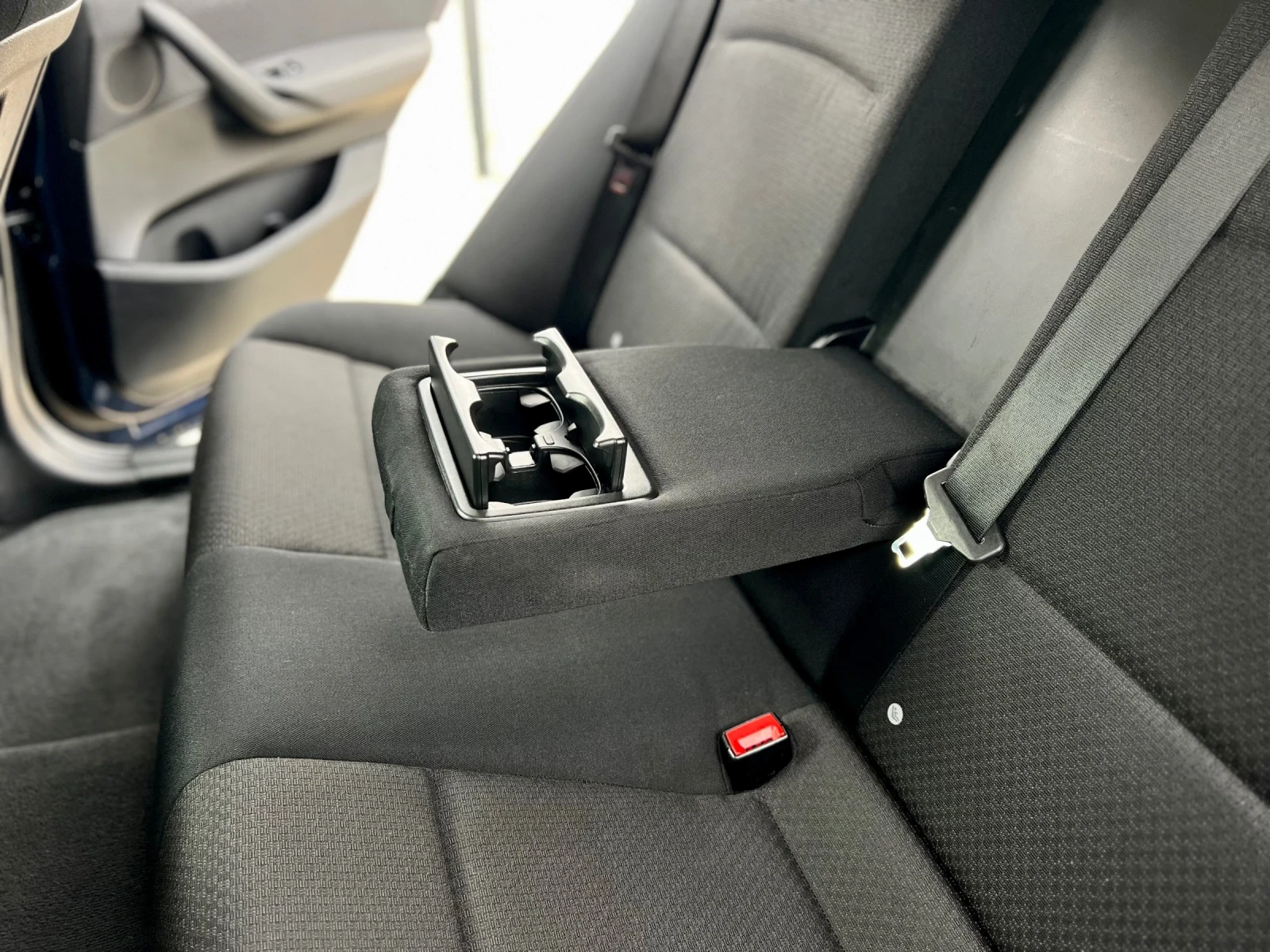 BMW X4 * SPORT PACKAGE* НАПЪЛНО ОБСЛУЖЕНА*  | Mobile.bg — изображение 13