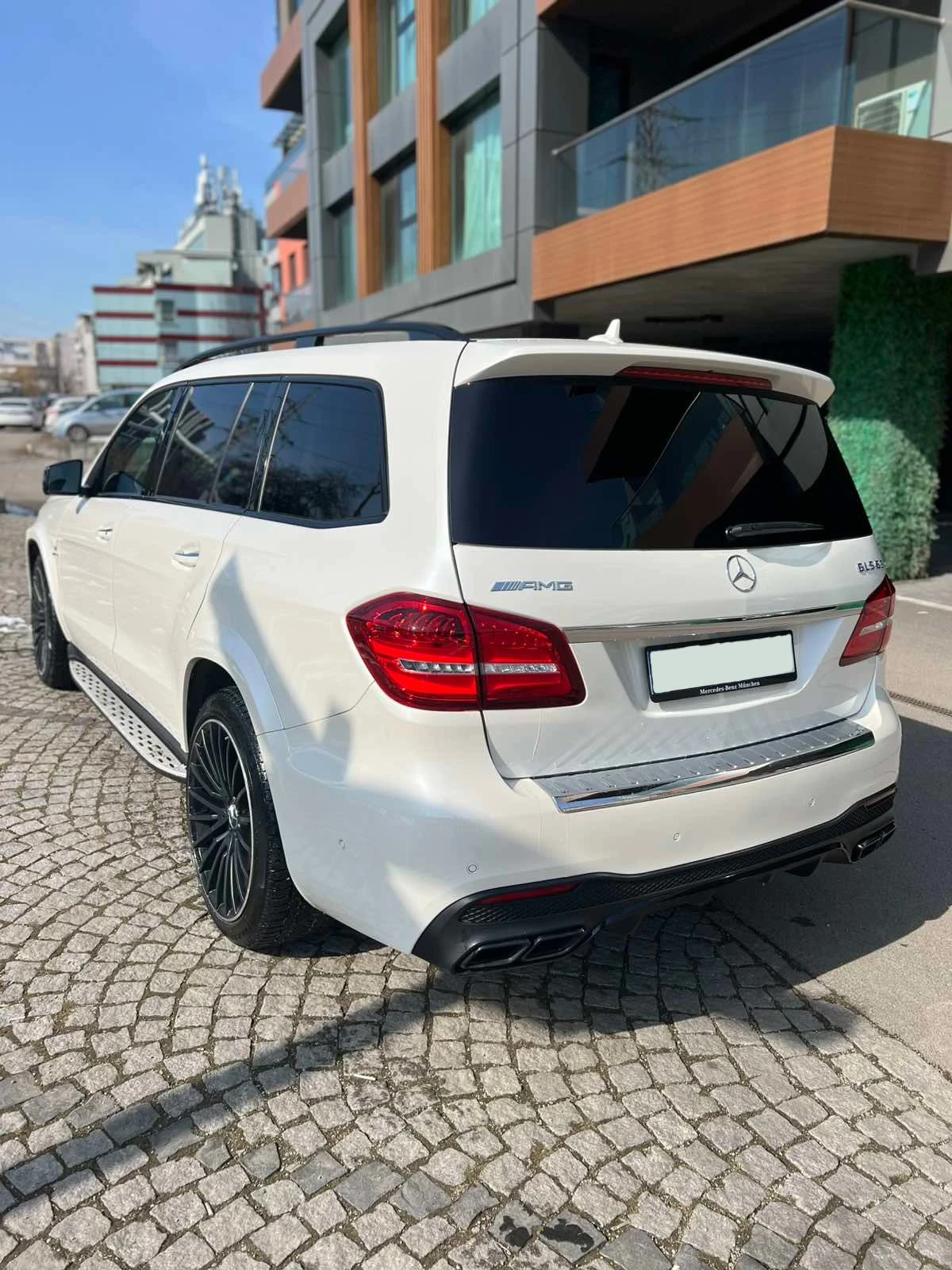 Mercedes-Benz GLS 63 AMG  - изображение 6