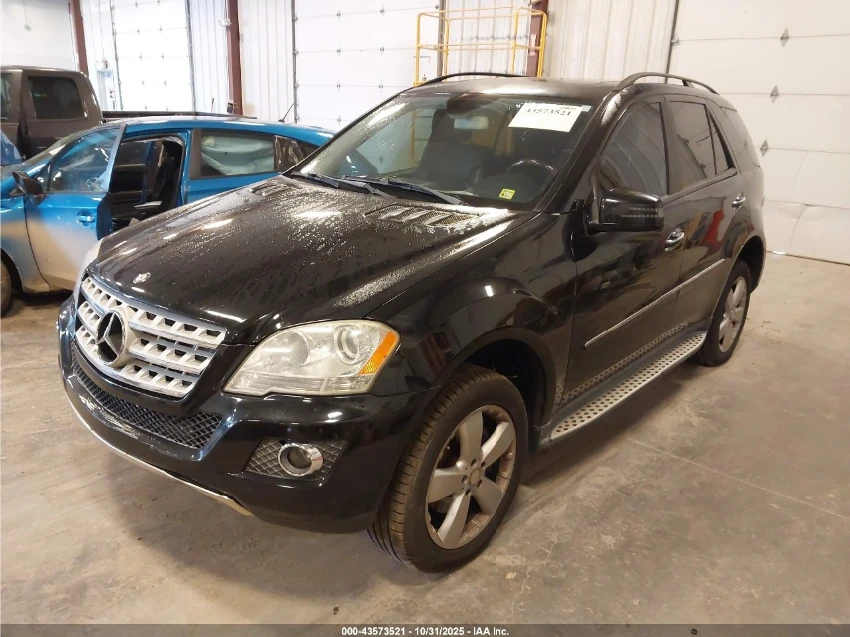 Mercedes-Benz ML 350 4MATIC * FACELIFT * V6 * CHROME PACK * БЕЗ ЩЕТА - изображение 2