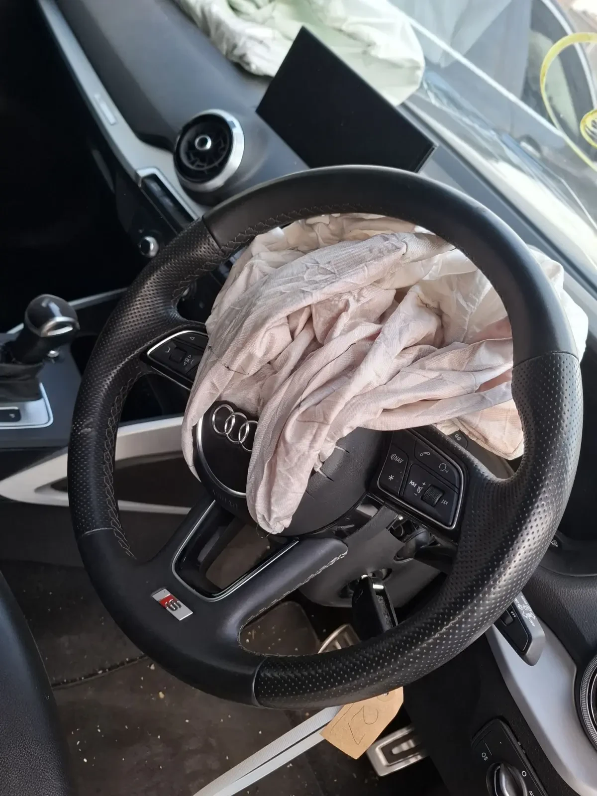 Audi Q2 2023 3.5tfsi    | Mobile.bg   14