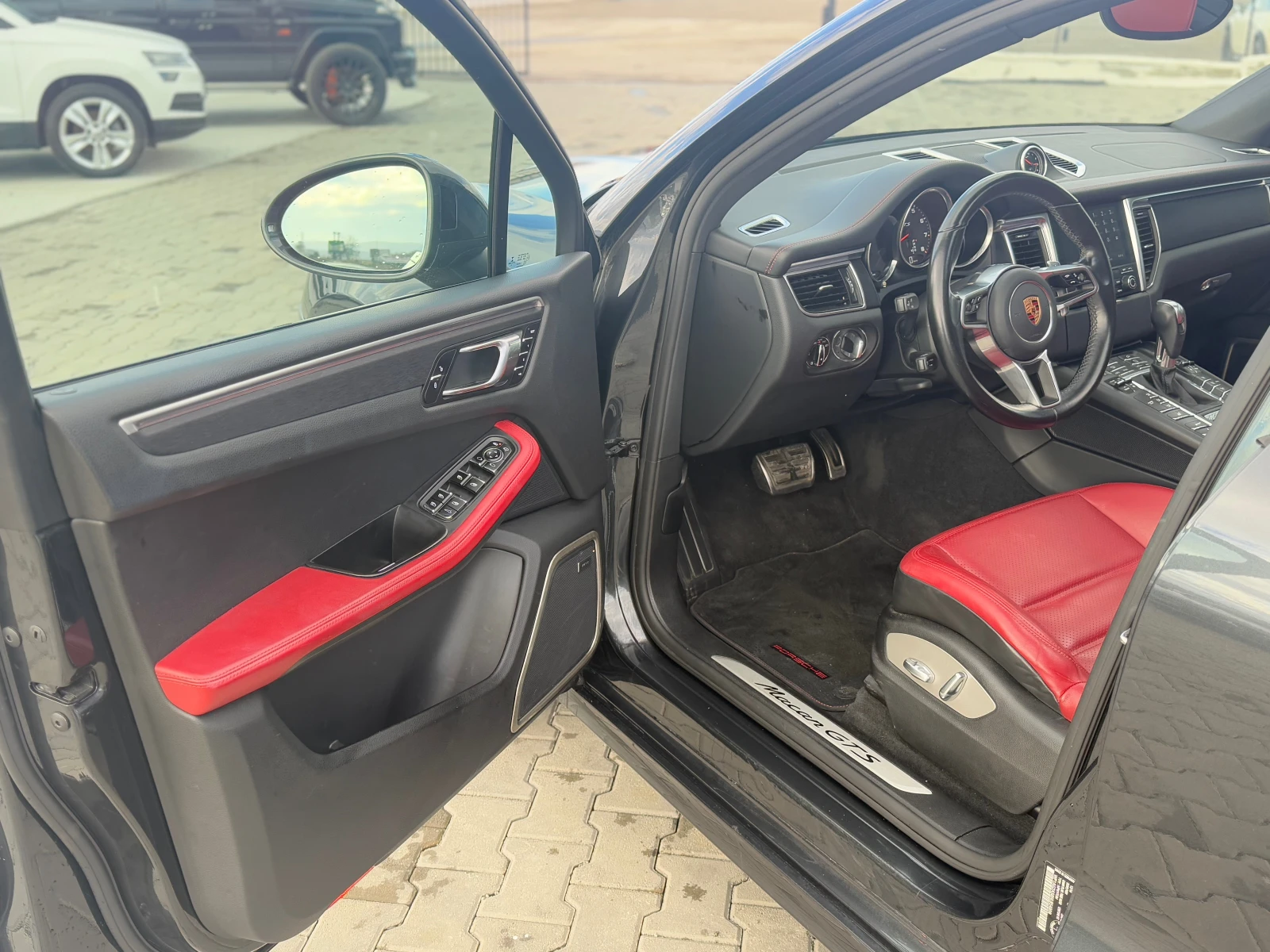 Porsche Macan 3.0 V6 360ks GTS Собствен лизинг !!! - изображение 10
