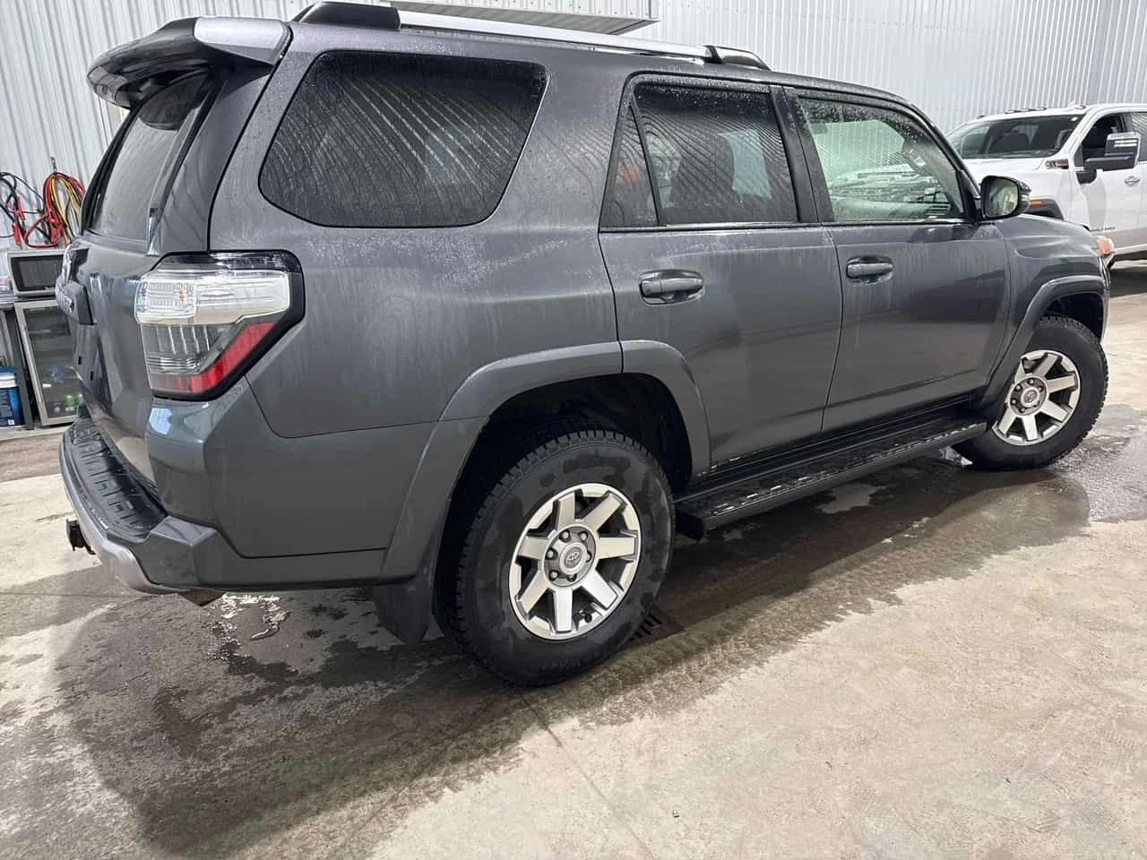 Toyota 4runner * SR5 * 2 КЛЮЧА * ШИБИДАХ * ПОДГРЕВ * КАМЕРА, снимка 3 - Автомобили и джипове - 54214617