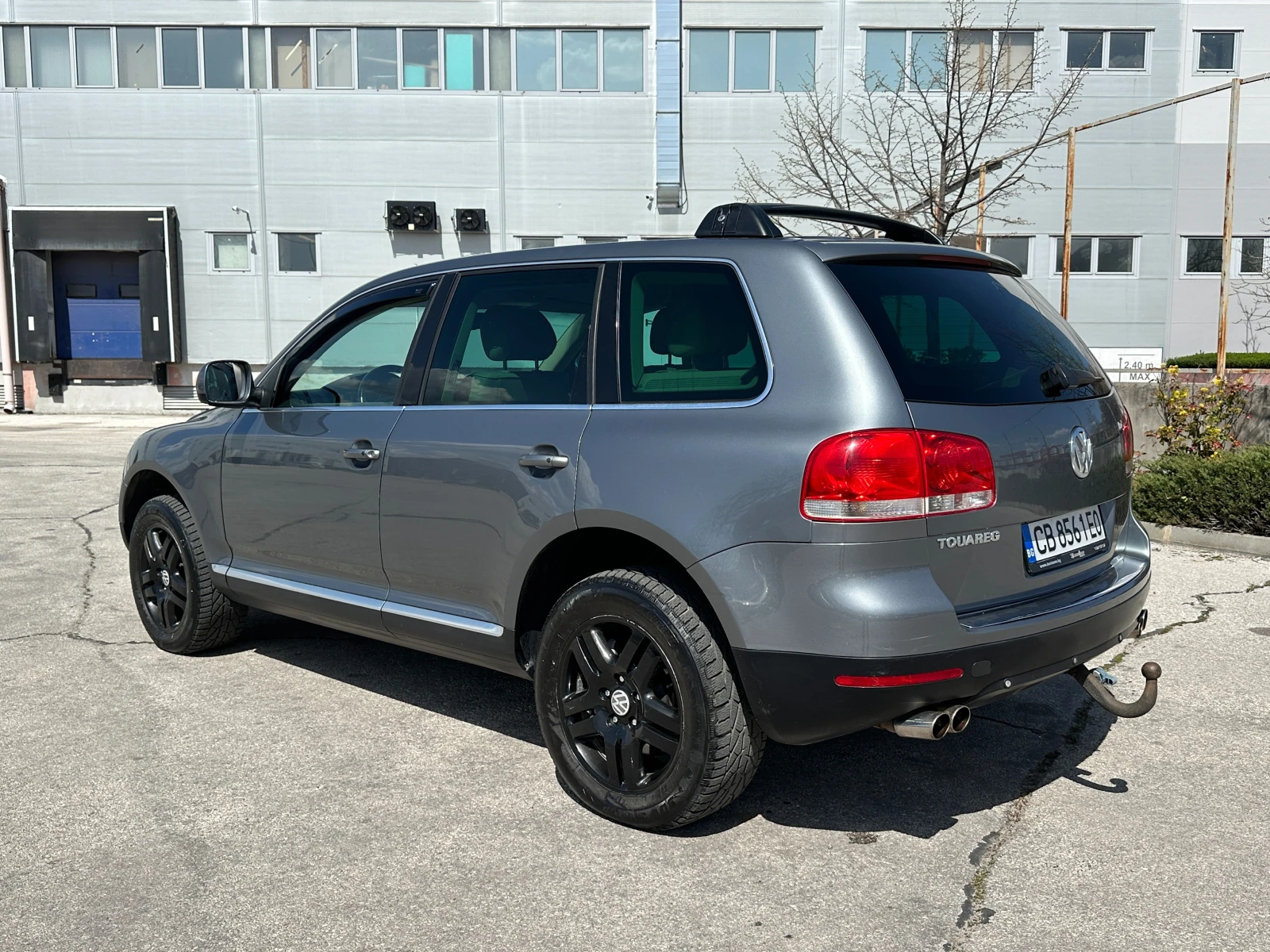VW Touareg 4.2i с ГАЗ, снимка 3 - Автомобили и джипове - 54256571