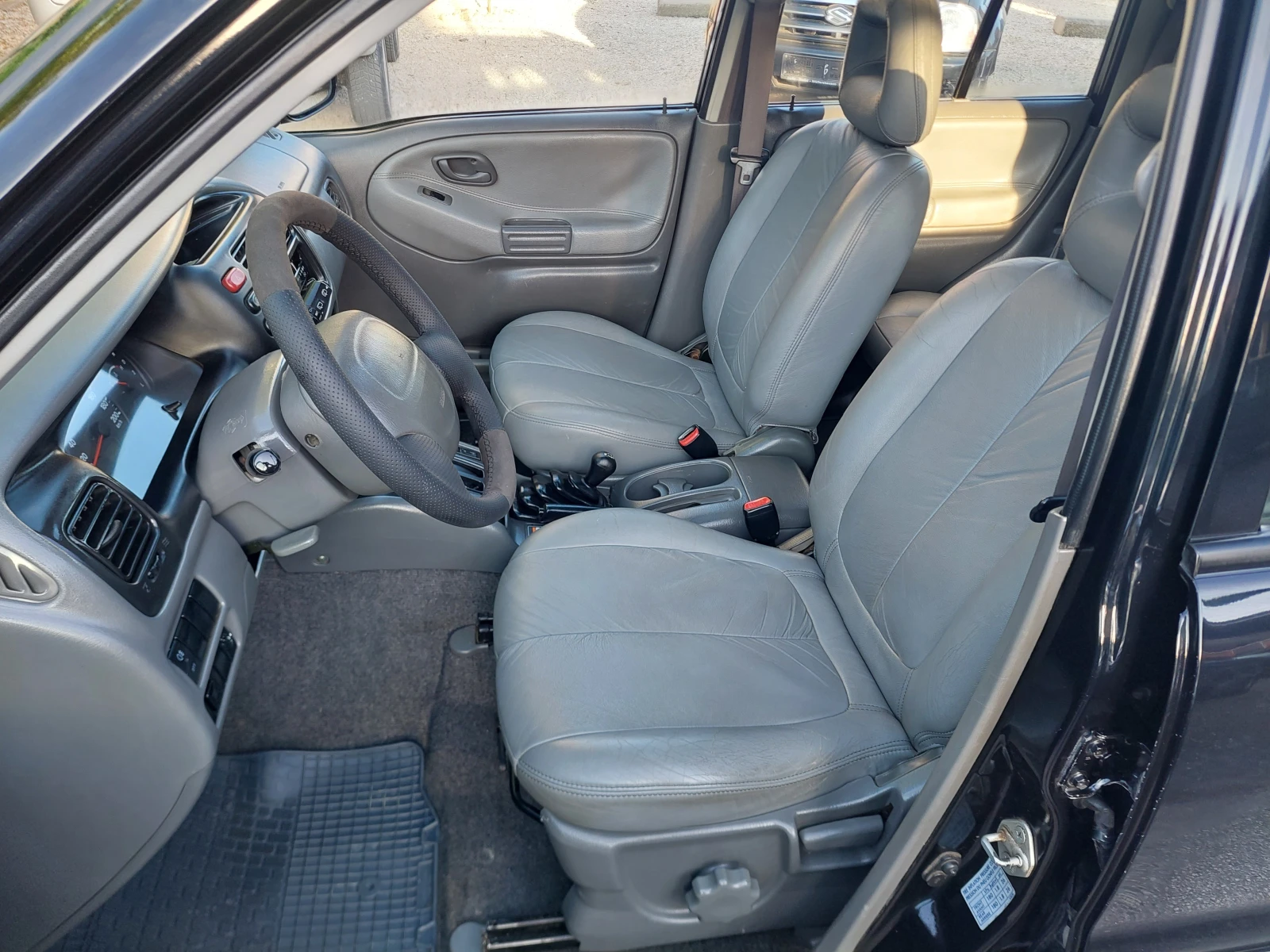 Suzuki Grand vitara 2, 5i-144kc.-��� ��������� | Mobile.bg � ����������� 13