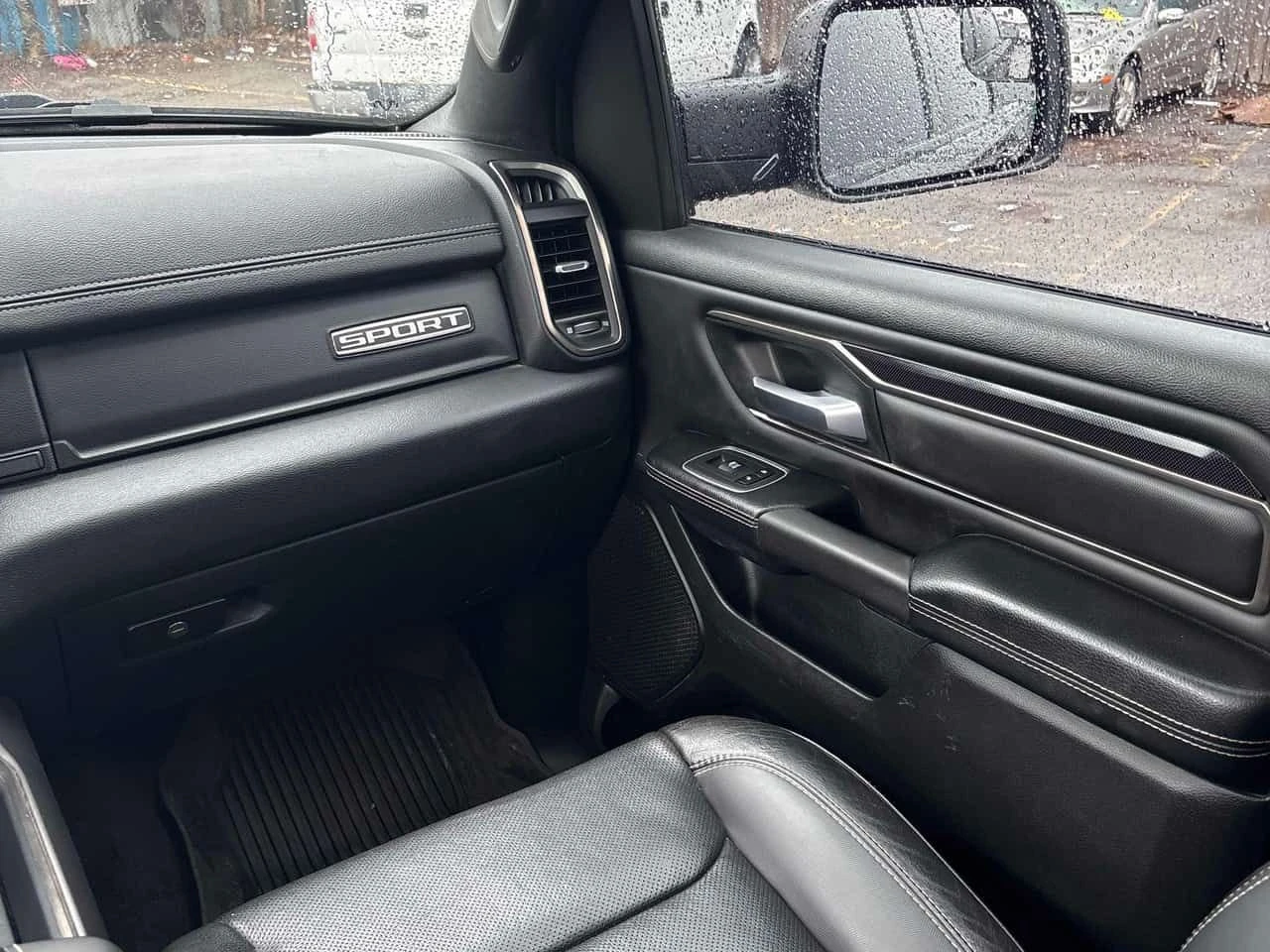 Dodge RAM 1500 | Sport | ПАНОРАМА | CARFAX | ПОДГРЕВ  | , снимка 10 - Автомобили и джипове - 54460260