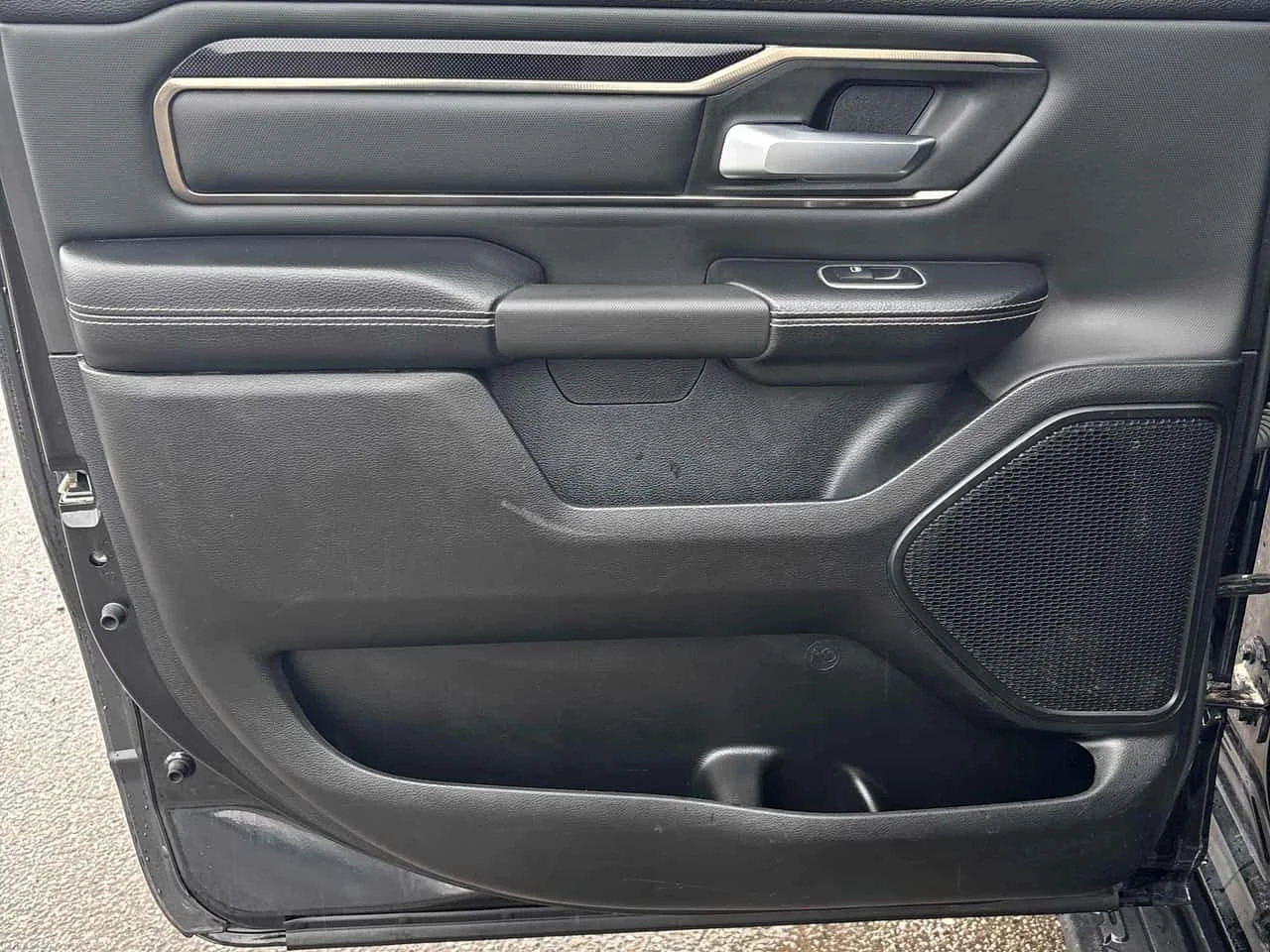 Dodge RAM 1500 | Sport | ПАНОРАМА | CARFAX | ПОДГРЕВ  | , снимка 13 - Автомобили и джипове - 54460260