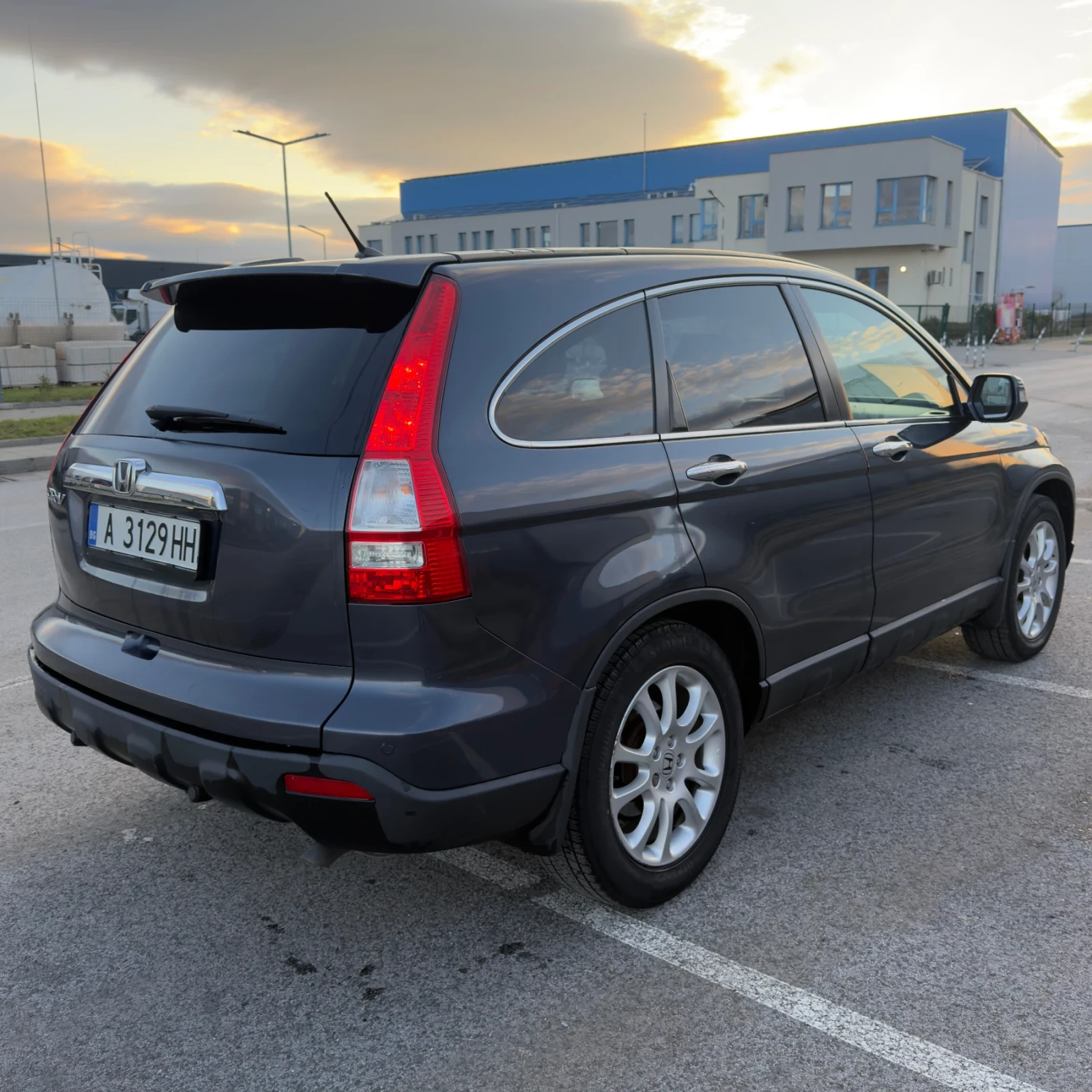 Honda Cr-v, снимка 2 - Автомобили и джипове - 54722873
