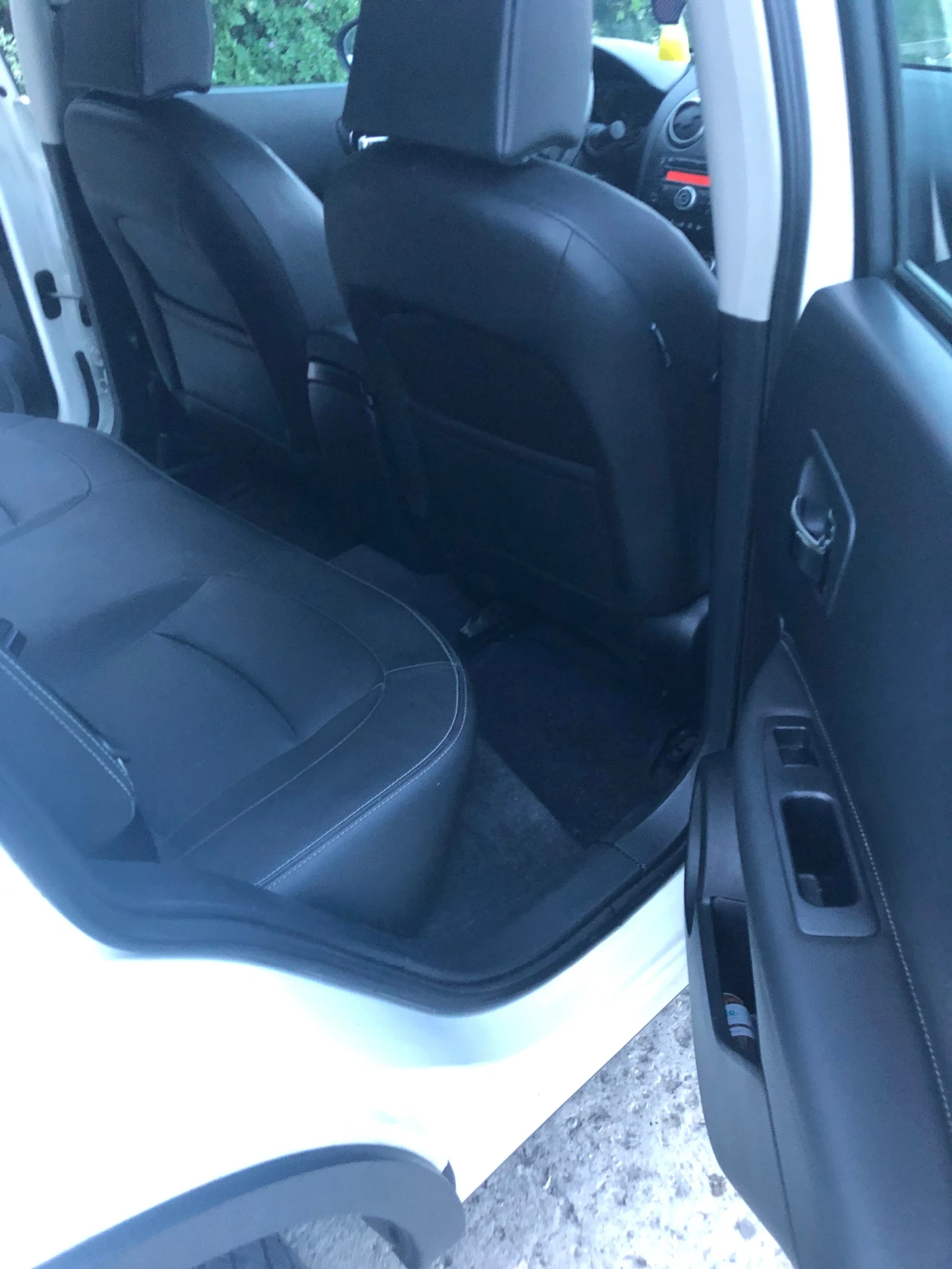 Nissan Qashqai 2.0 | Mobile.bg � ����������� 7