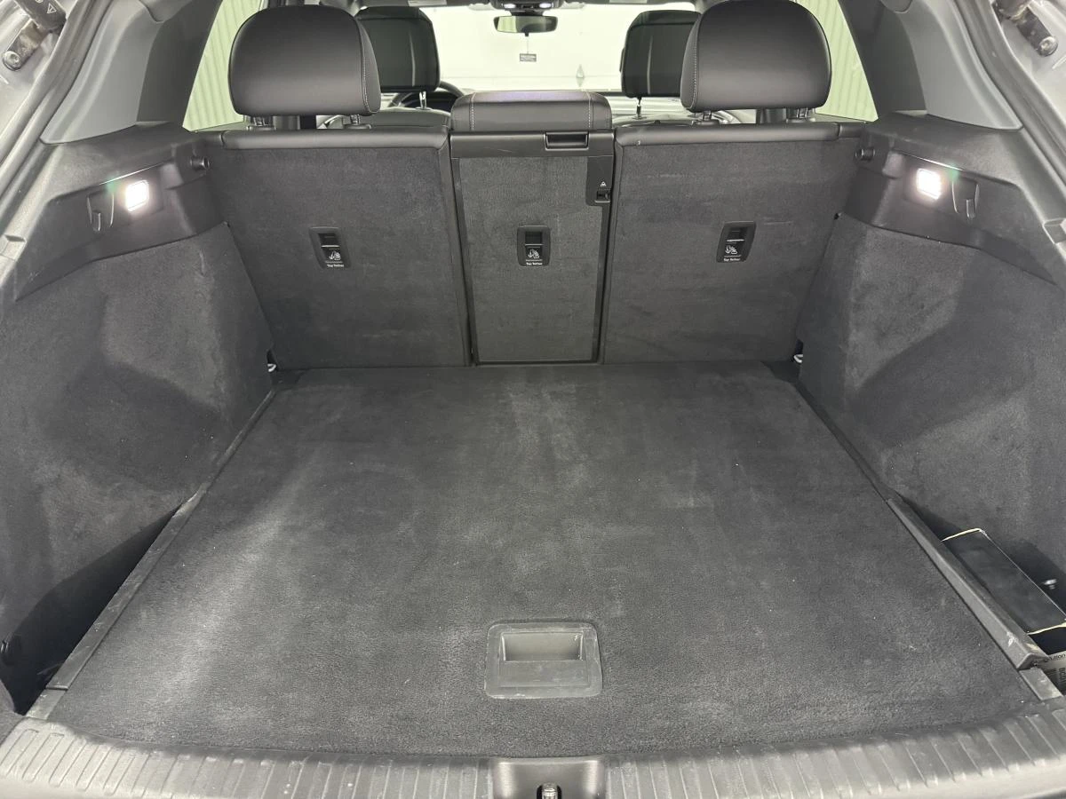Audi Q4 e-tron quattro Komfort 50, снимка 15 - Автомобили и джипове - 55094648