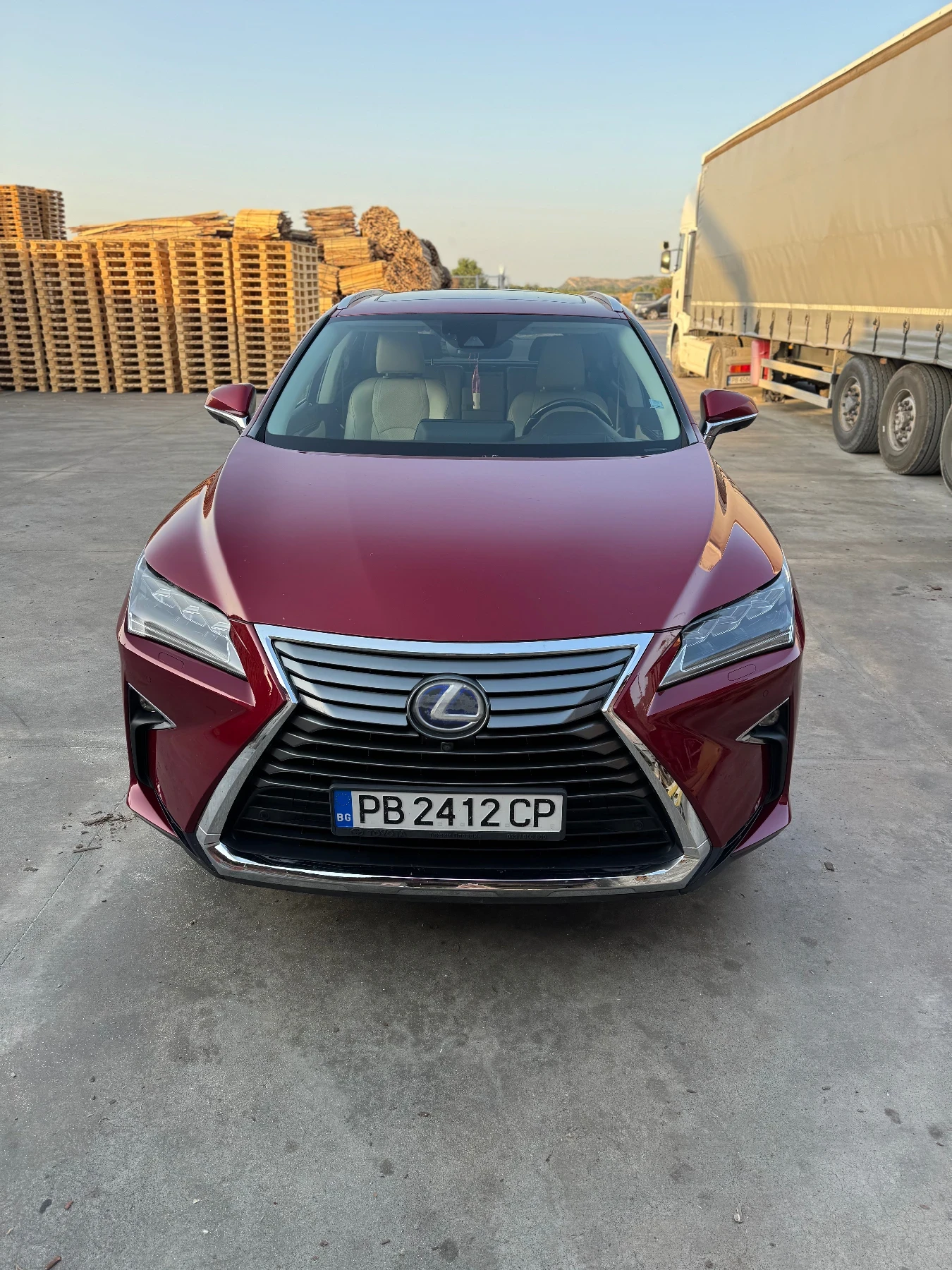 Lexus RX 450h Luxury AWD Hybrid , снимка 4 - Автомобили и джипове - 56208006